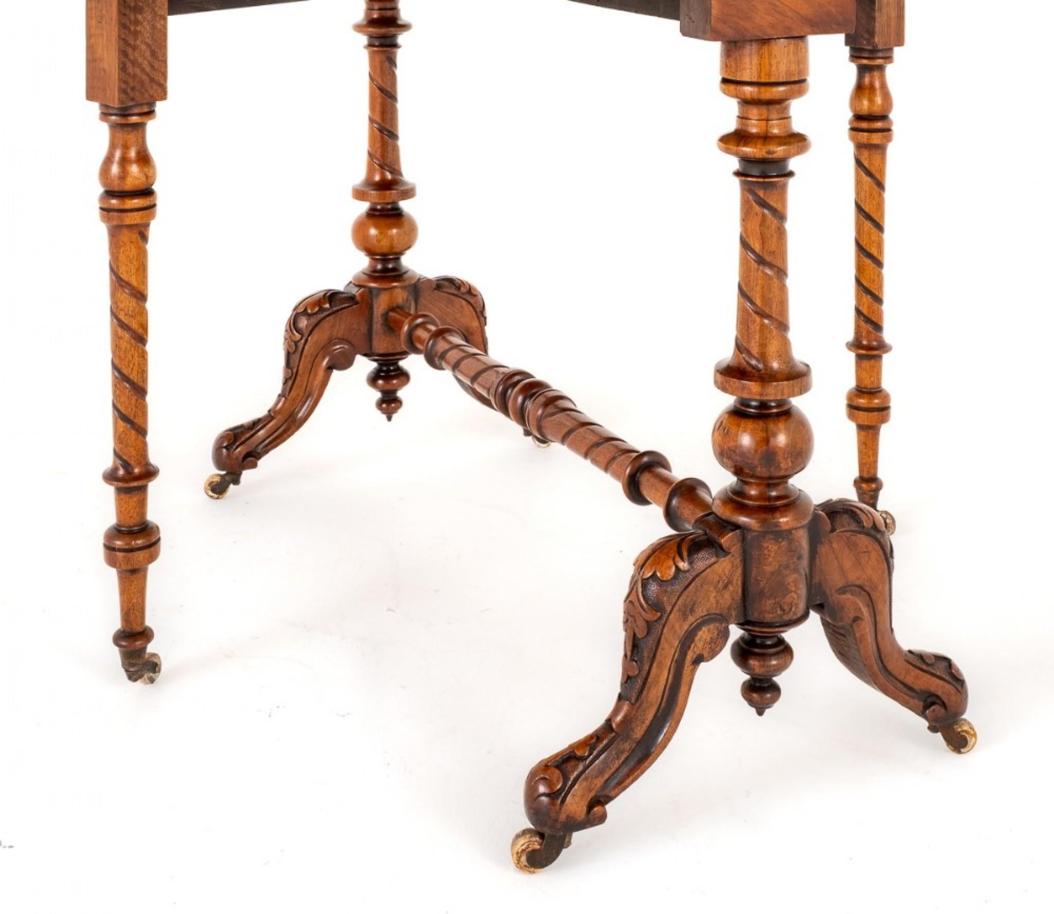 Viktorianischer Sutherland-Tisch aus Nussbaumholz, 1860 im Angebot 3