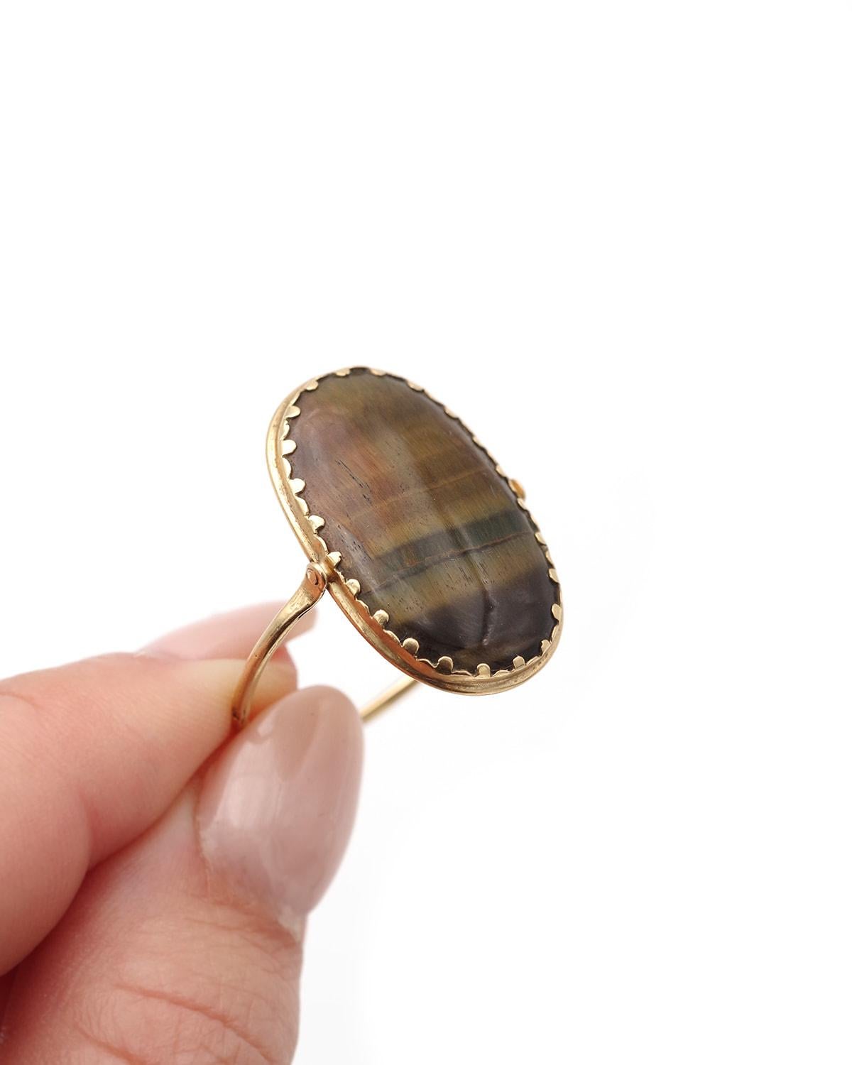 Anillo giratorio victoriano cabujón ojo de tigre, anillo de hombre antiguo oro 18k en venta 4
