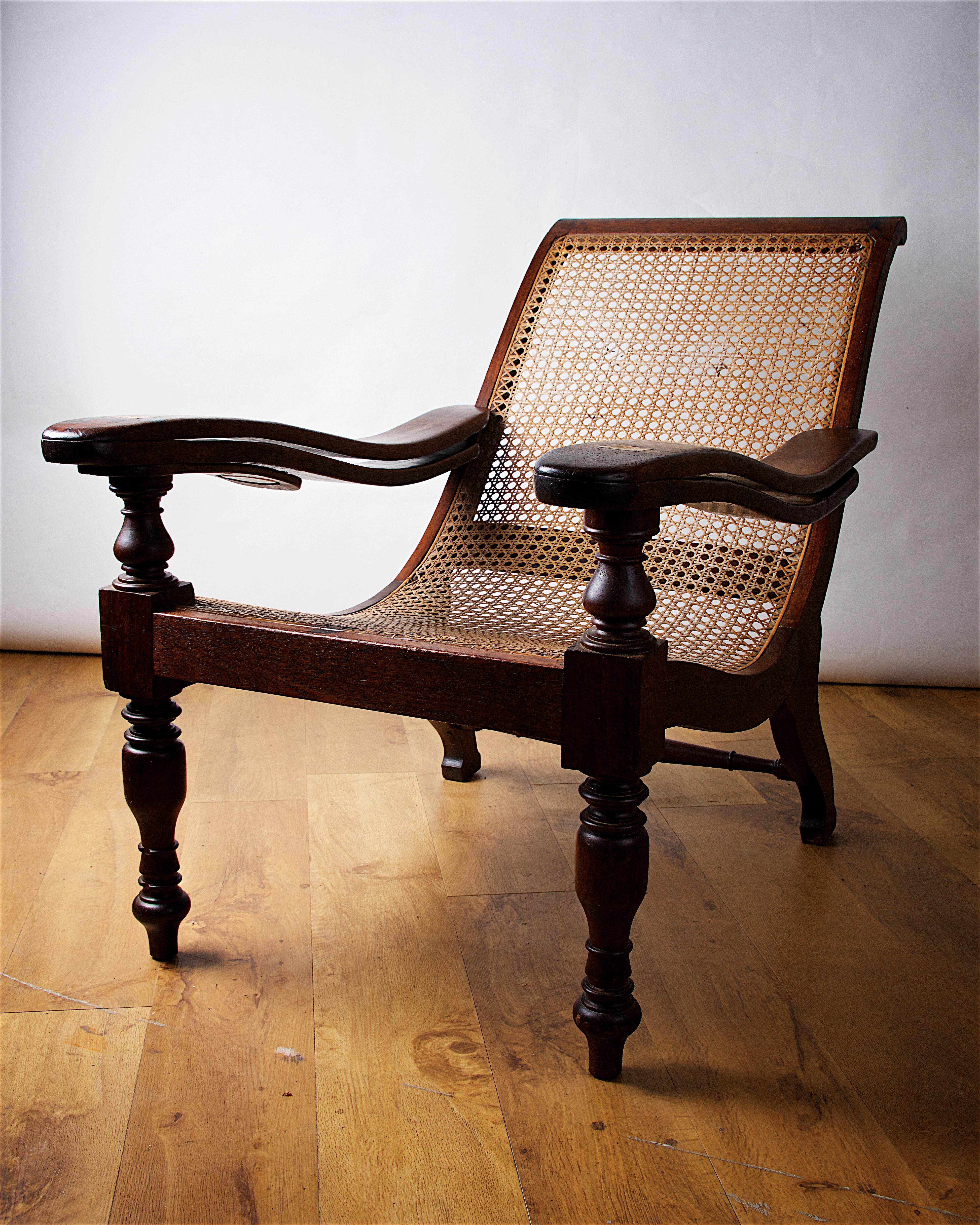 rattan steamer chair