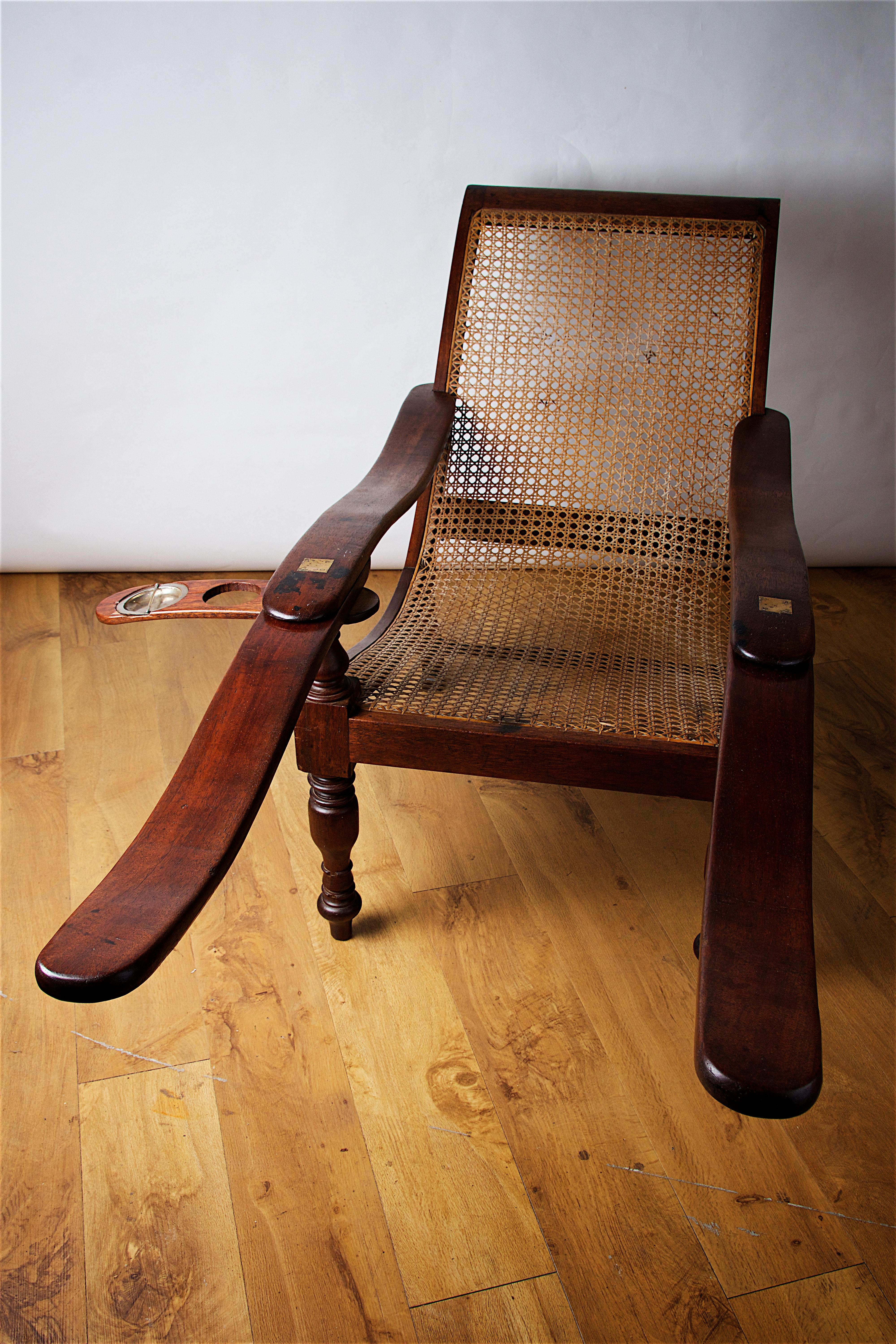 rattan plantation chair