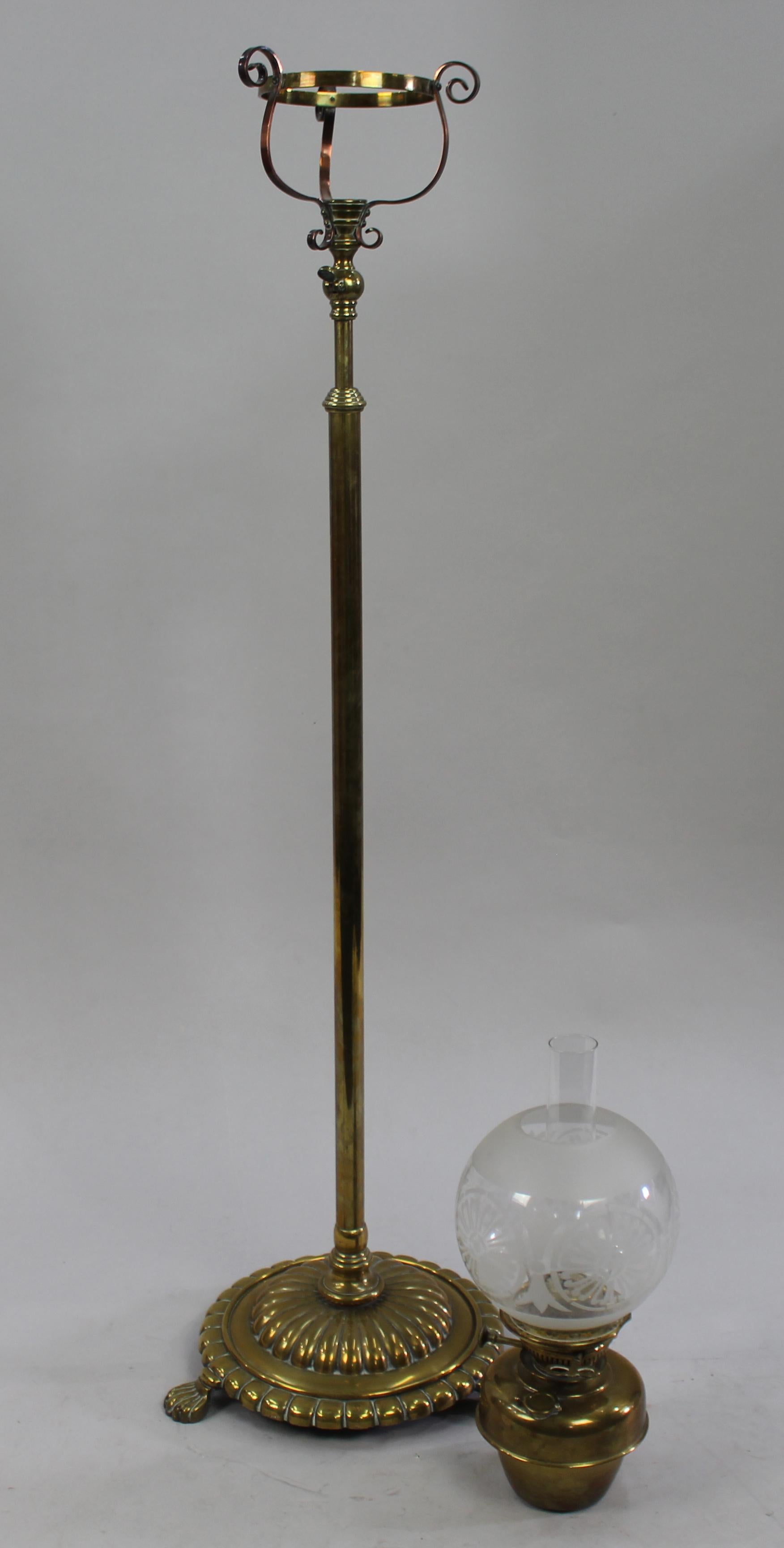 Victorian Telescopic Brass Standard Oil Lamp For Sale 1