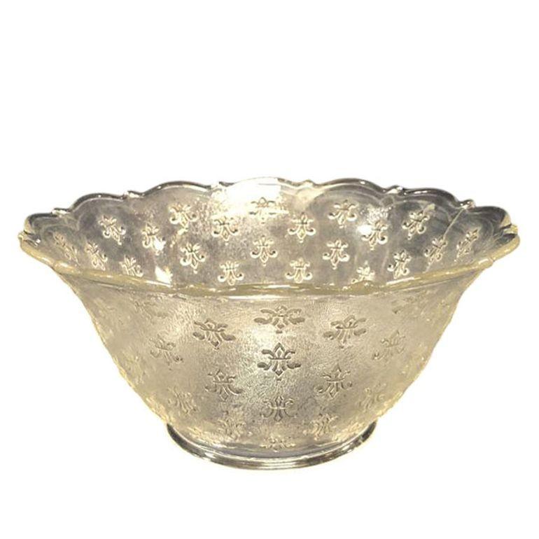 Victorian Textured Gas Light Shade w/ Fleur De Lis Details For Sale 1