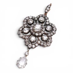 Victorian The Goldsmiths & Silversmiths Diamond, Silver and Gold Brooch/Pendant
