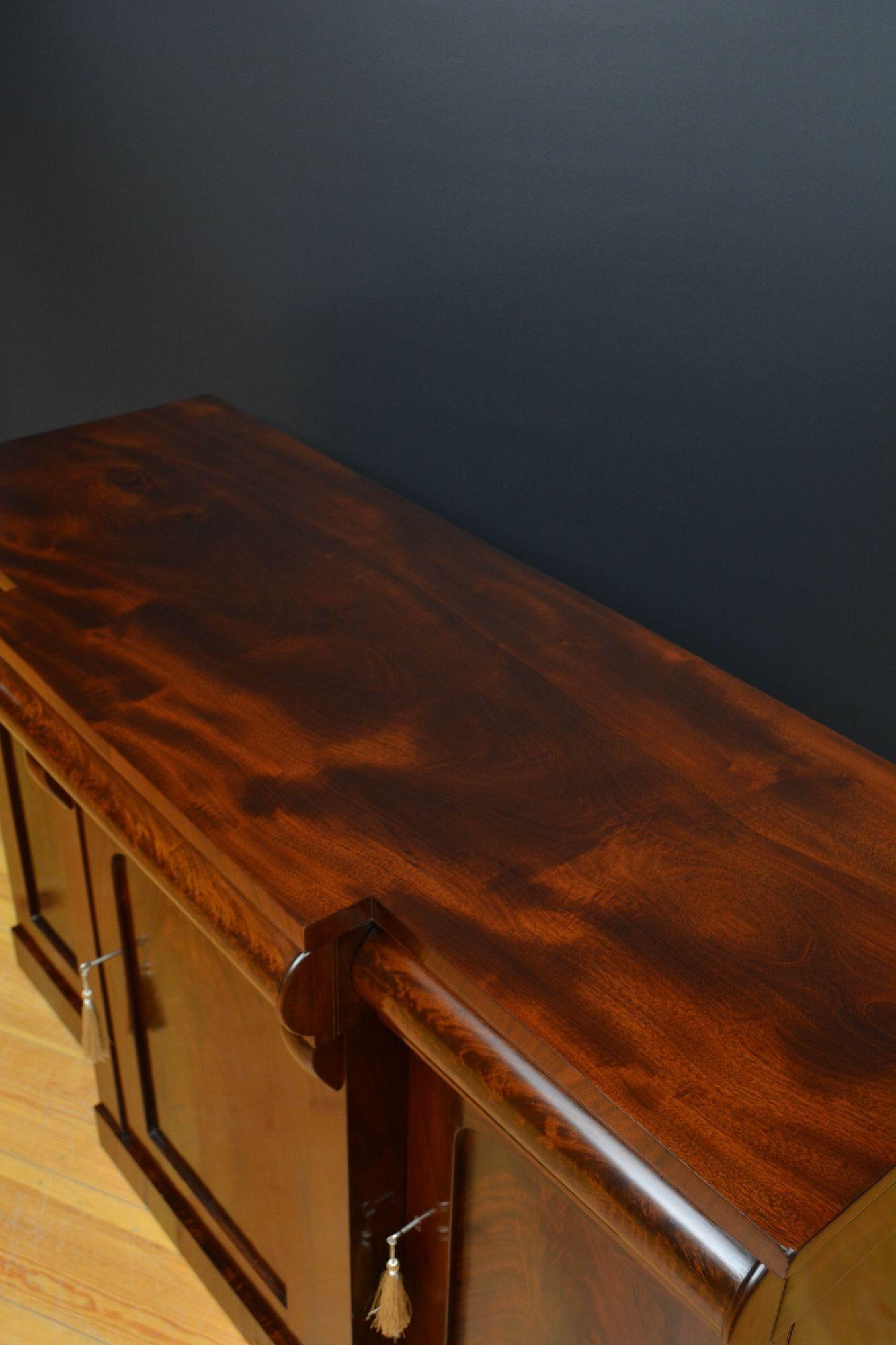 19th Century Victorian Three Door Sideboard in Mahogany For Sale