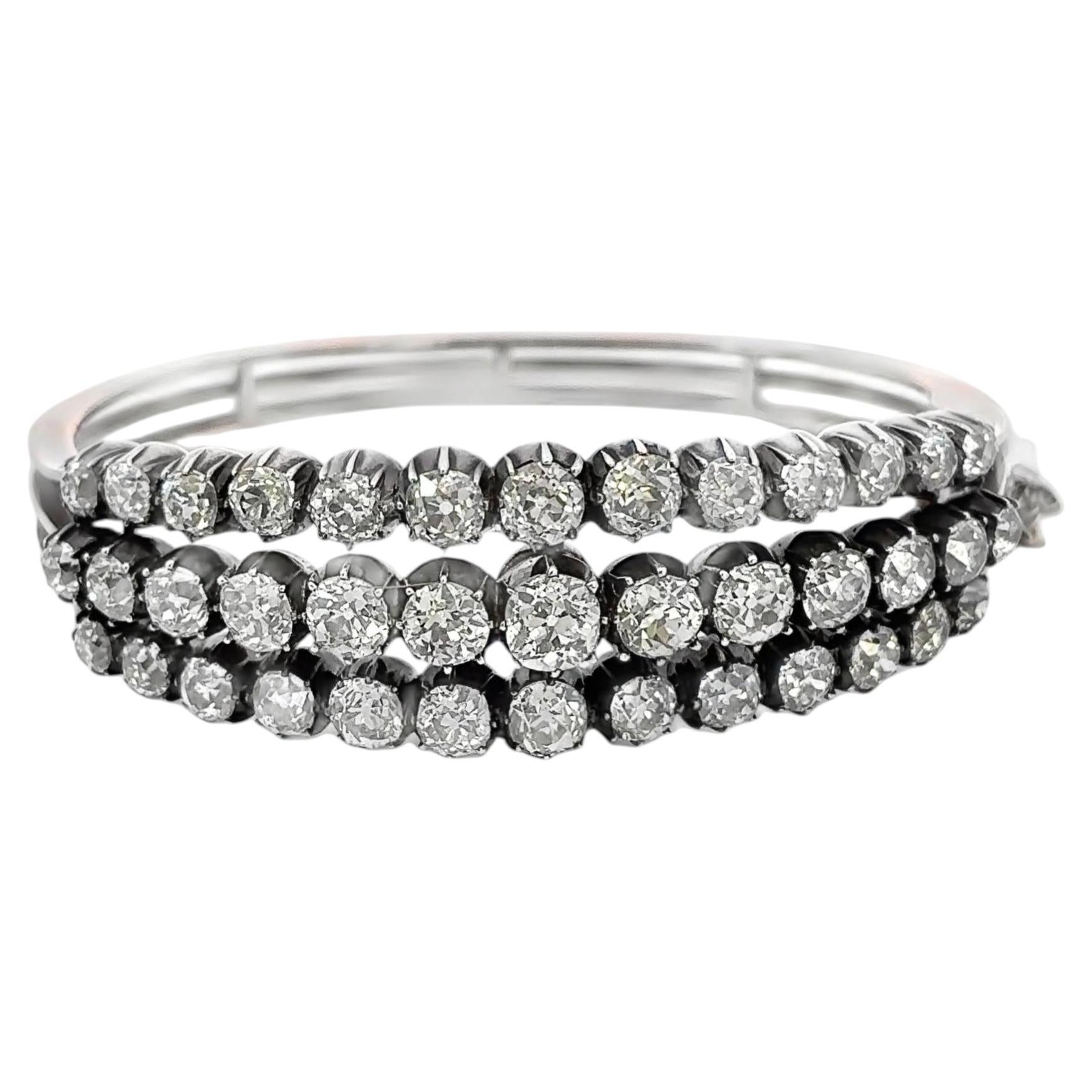 Bracelet victorien à trois rangs de diamants Diamants taille ancienne, or et argent 18 carats