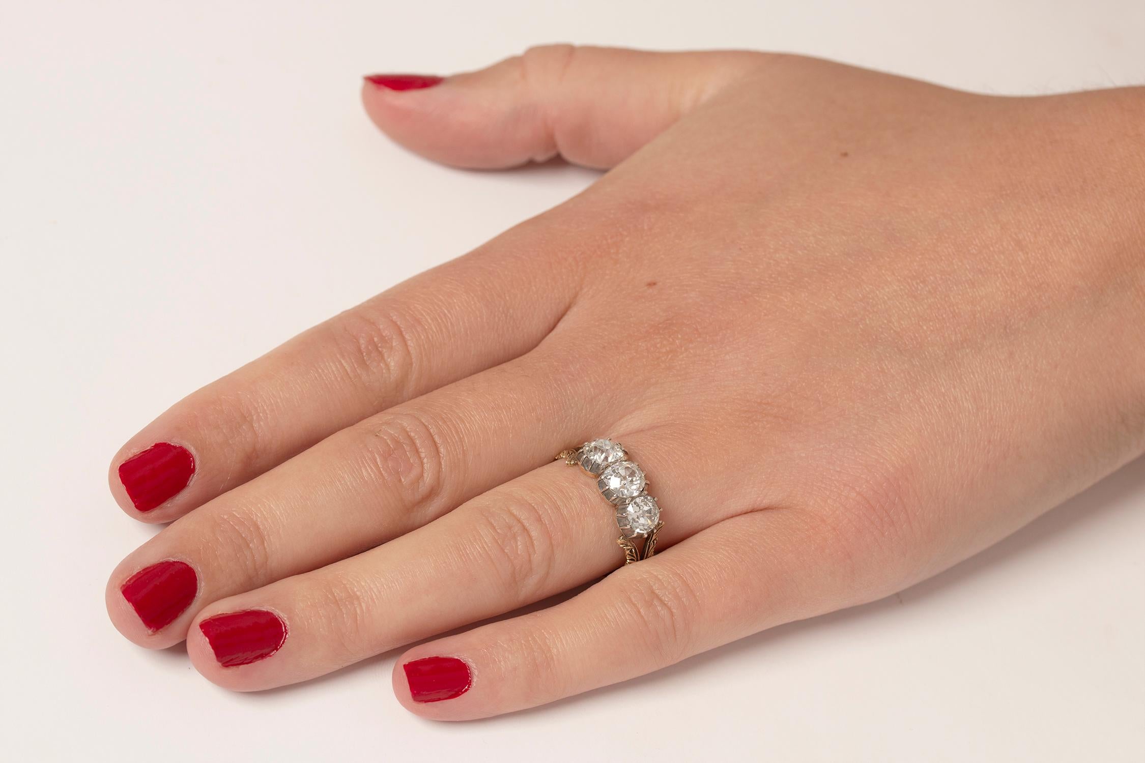 Women's or Men's Victorian Three-Stone 2.10 Carat Old Cut Diamond Ring, circa 1881 For Sale