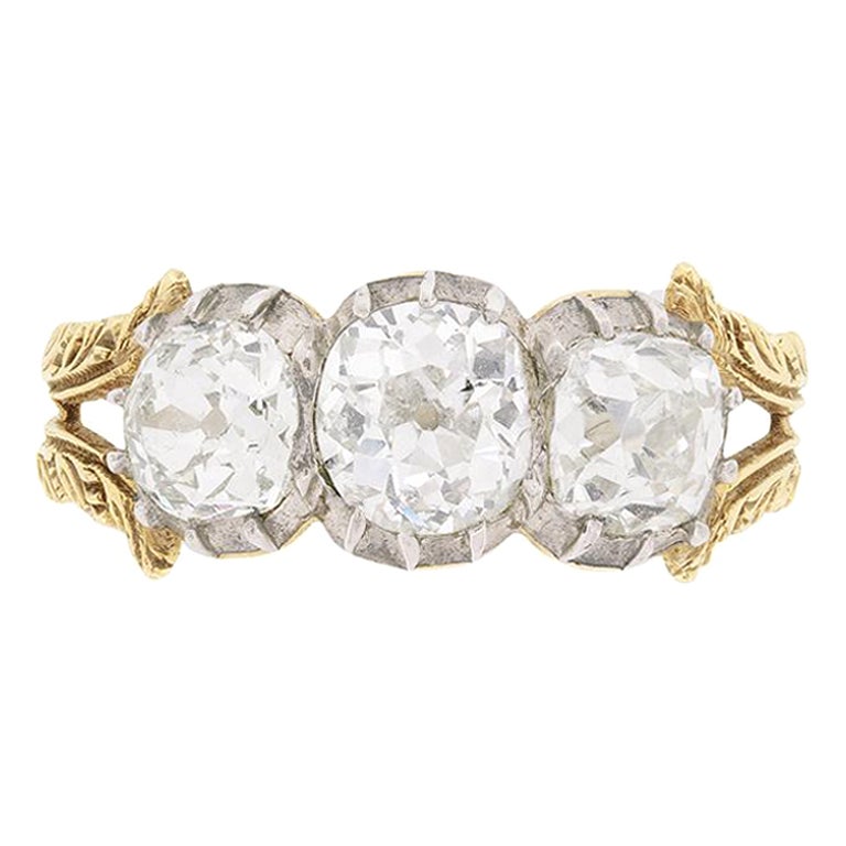Anello vittoriano a tre pietre con diamante da 2,10 carati, circa 1881 in vendita