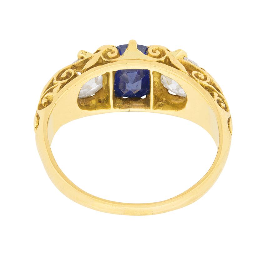Victorian Three Stone Sapphire and Diamond Ring, circa 1880s In Good Condition In London, GB