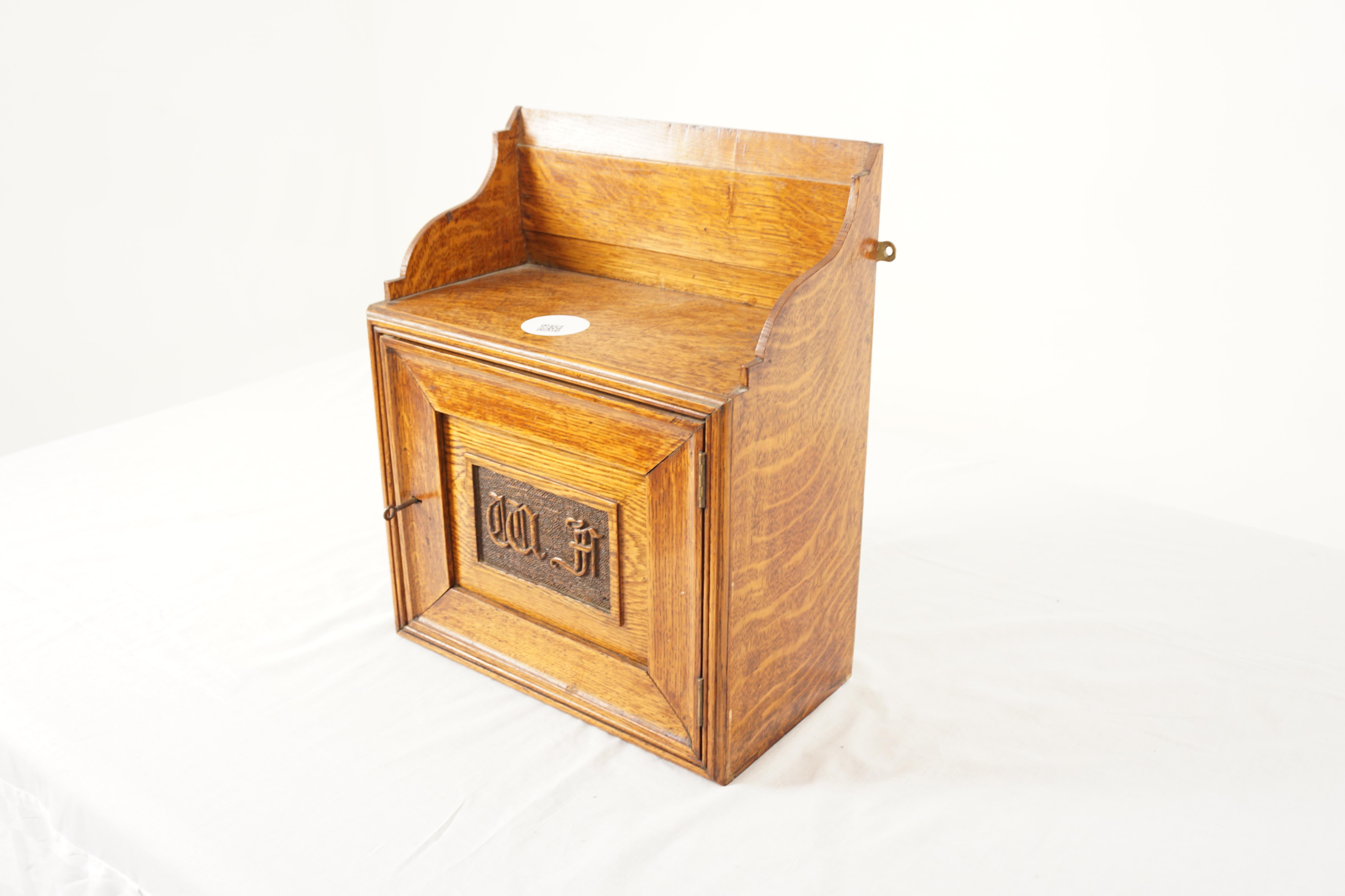 Victorian Tiger Oak Smokers, Collectors Box, Scotland 1900, H1062

Scotland 1900
Solid Oak
Original Finish
Three quarter on top
Single panelled monogram
Door opens to reveal small drawers to the left
With original brass hardware
Open