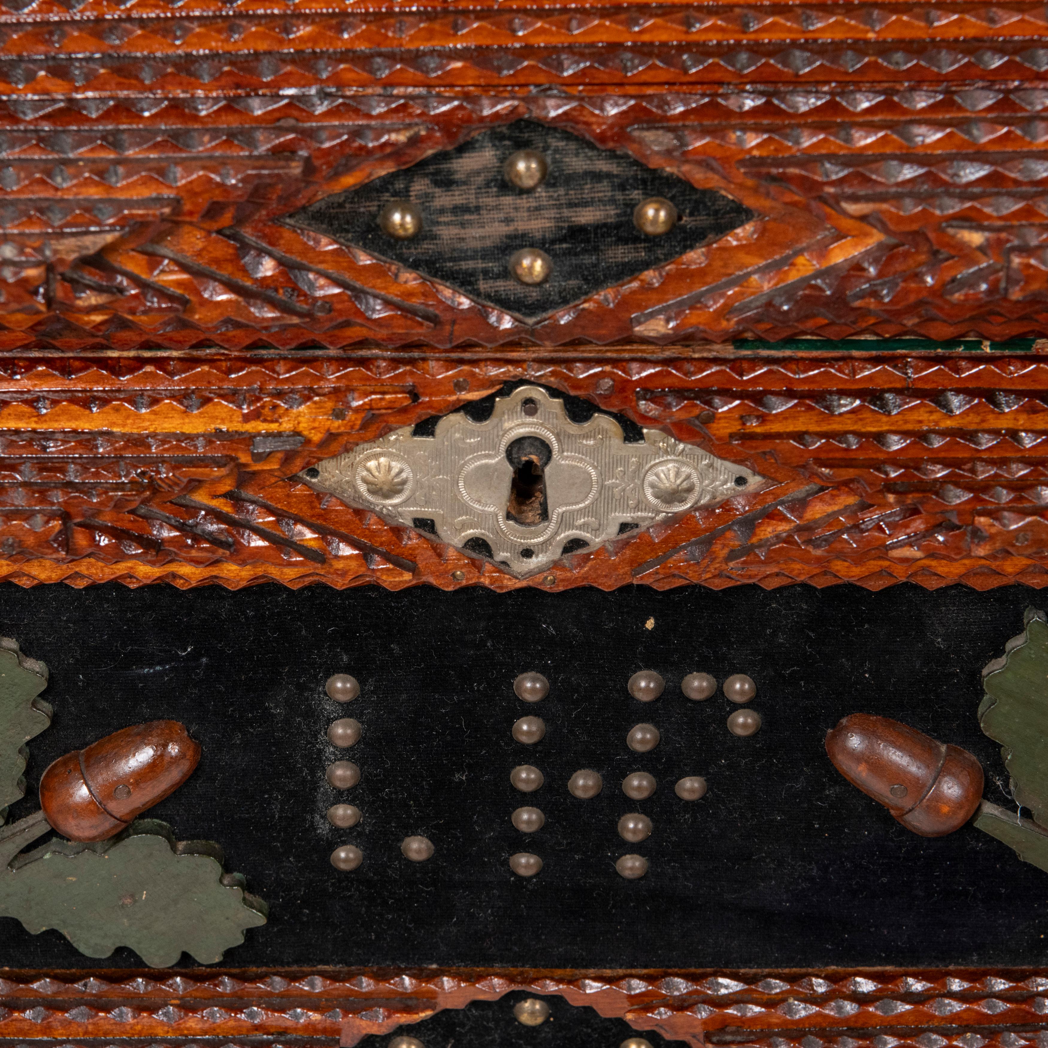 Caja de trabajo de vagabundo victoriano, América circa 1880 Pino en venta