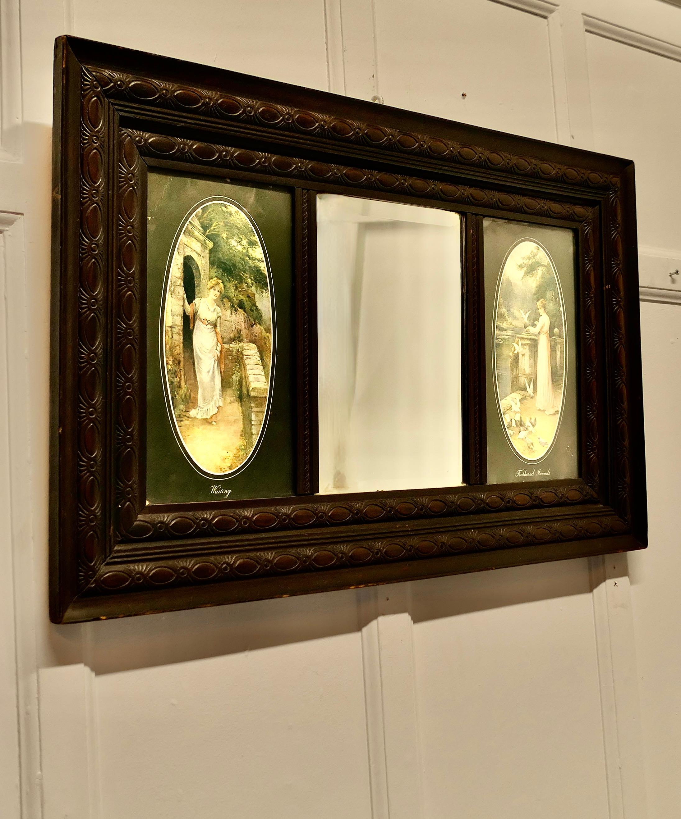 Noyer Triple miroir mural et impressions victorien  Il s'agit d'une belle pièce décorative en vente