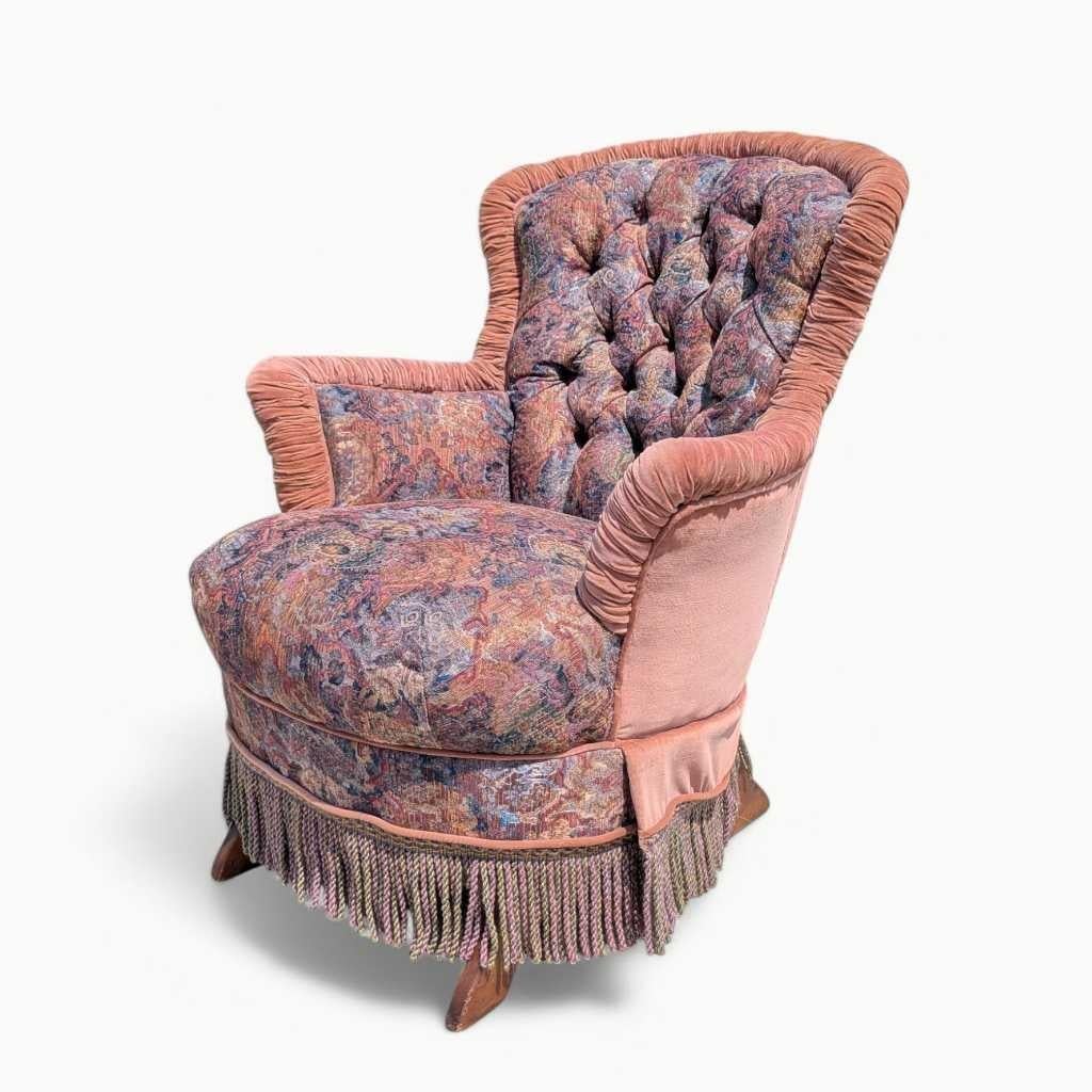 Sedia a dondolo vittoriana con cuscini, velluto floreale e frange, c. 1900, USA in vendita 3