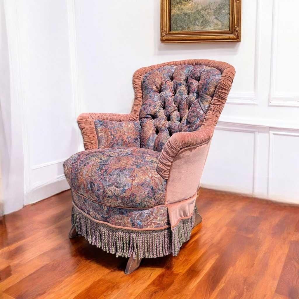 Vittoriano Sedia a dondolo vittoriana con cuscini, velluto floreale e frange, c. 1900, USA in vendita