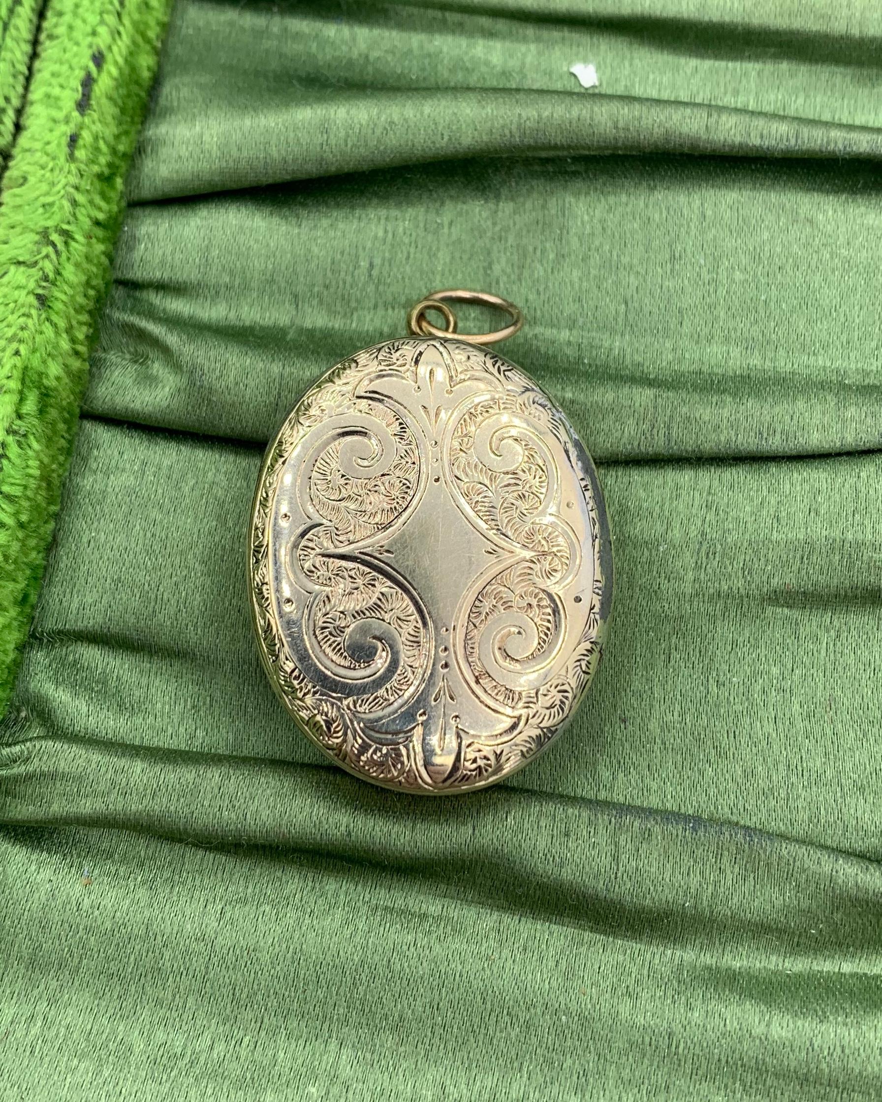 Victorian Tulip Flower Locket Enamel Gold Robins Egg Blue Art Nouveau 1