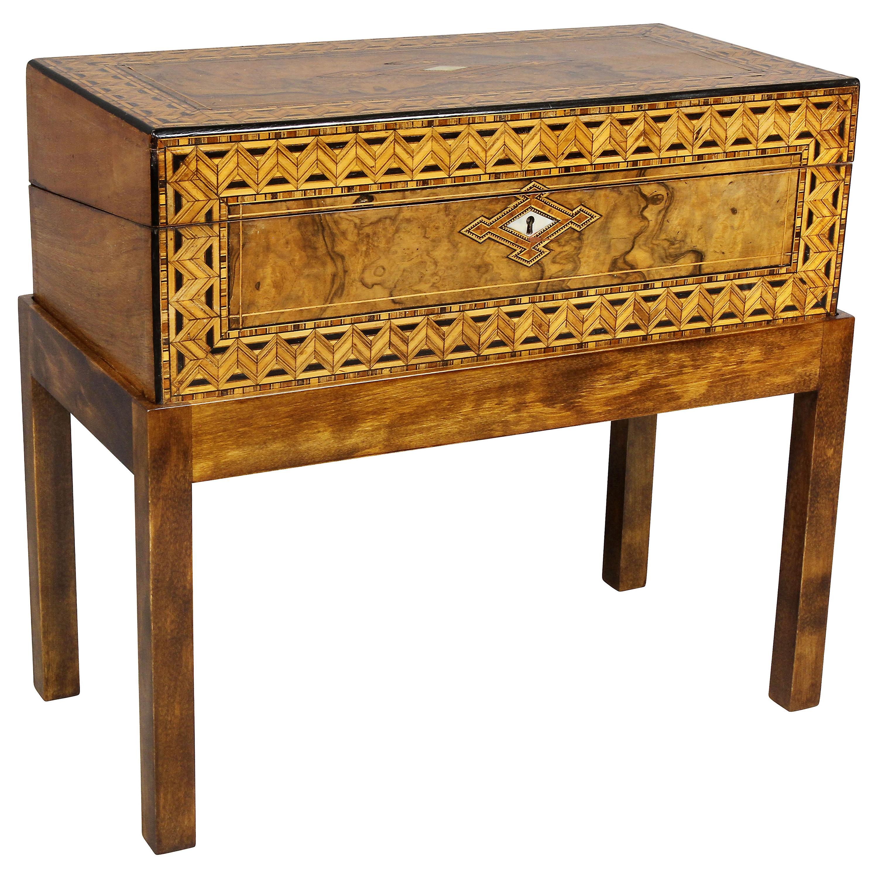 Victorian Tunbridge Figured Walnut and Parquetry Lap Desk on Base For Sale