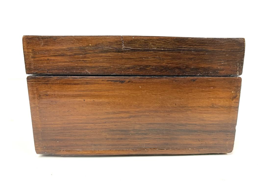 Caja victoriana de Tunbridge Ware con tapa e interior pintado en venta 2