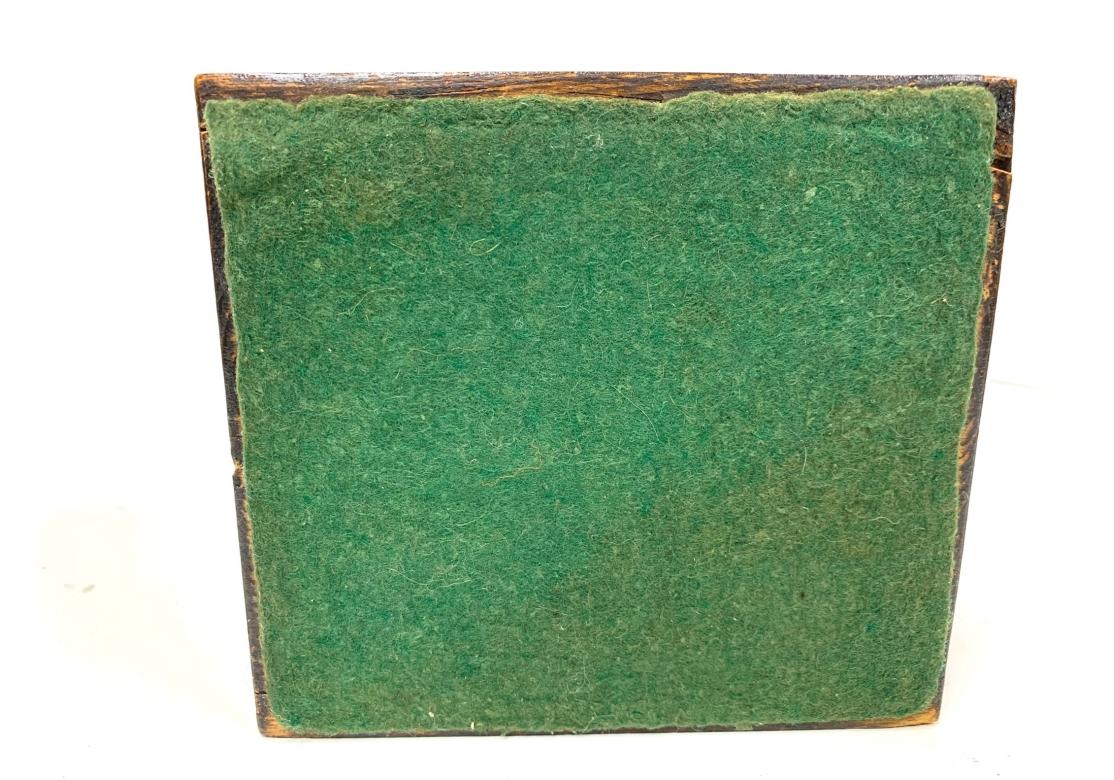 Caja victoriana de Tunbridge Ware con tapa e interior pintado Inglés en venta