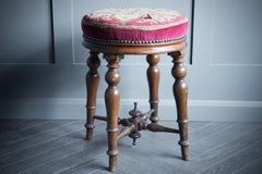 Viktorianischer gedrechselter Hocker von W.Williamson aus Guildford