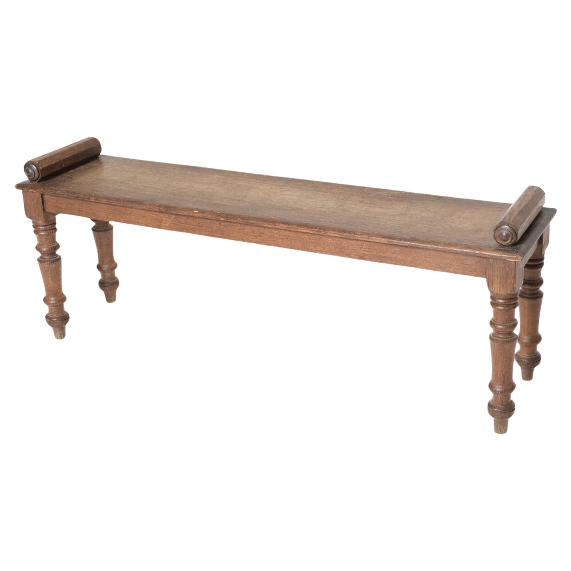 Victorian Turned-Leg Oak Hall Bench with Scroll Ends, England, Late 19th Century For Sale