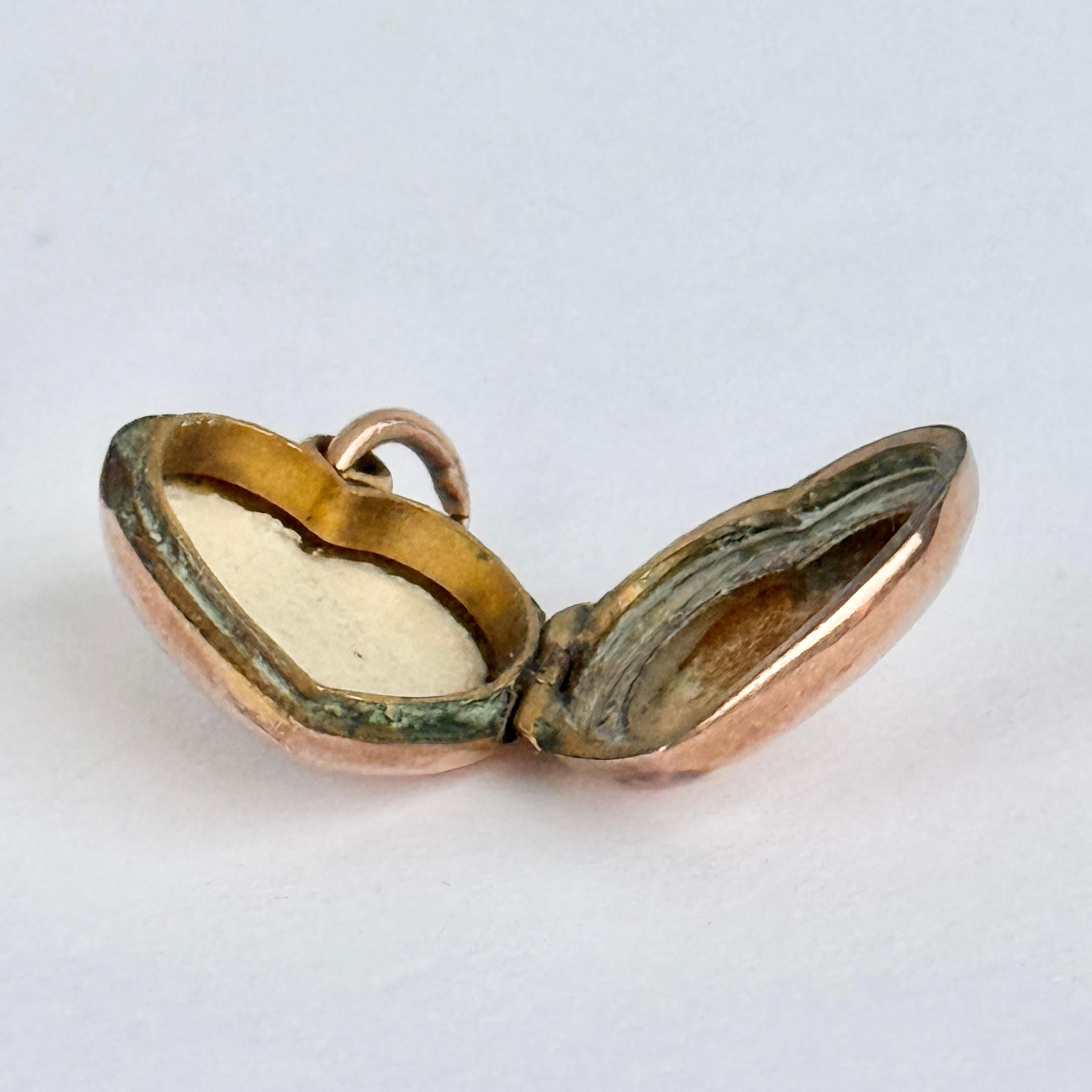 Medaglione vittoriano a forma di cuore in turchese e oro rosa 9 carati In condizioni buone in vendita a Chipping Campden, GB