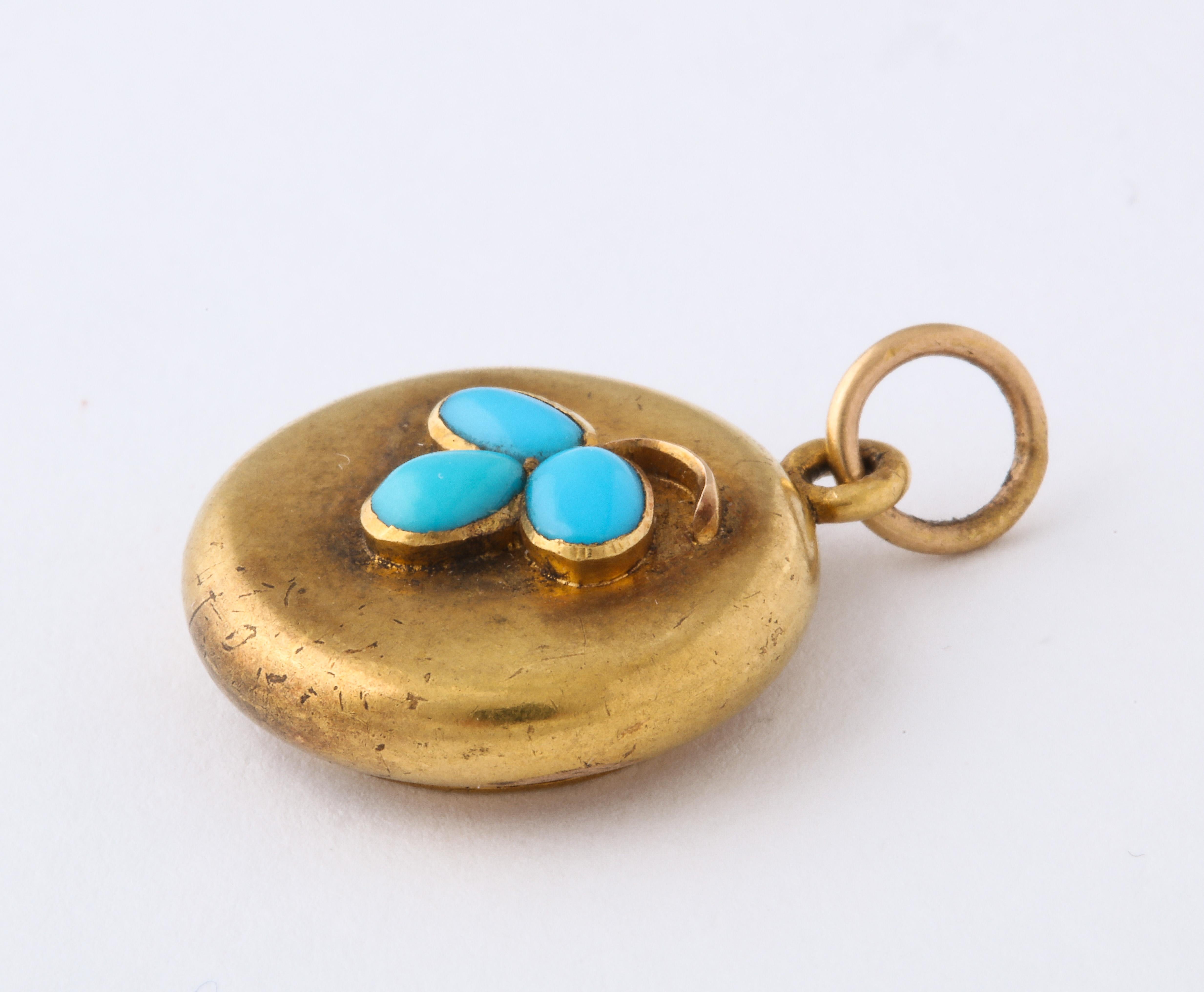 Victorian Turquoise Clover Locket In Good Condition In New York, NY
