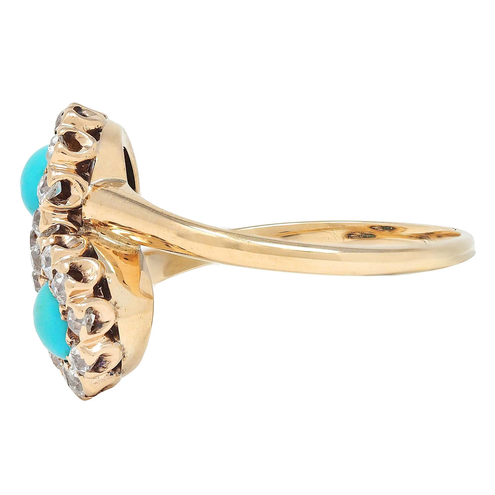 Taille cabochon Bague Victorienne Turquoise Diamant Or Jaune 14 Karat Toi-Et-Moi Antique Bypass en vente