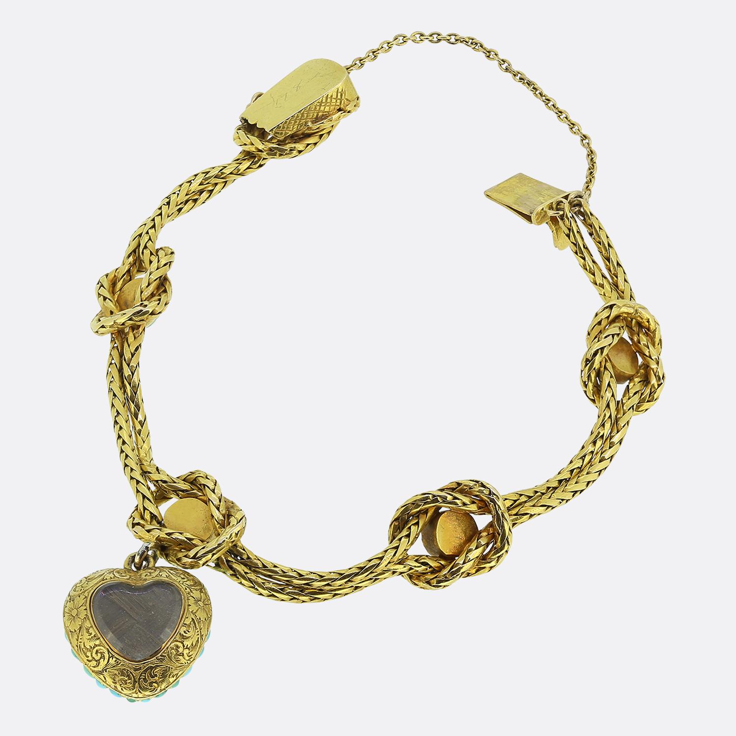 Taille cabochon Bracelet victorien avec médaillon en forme de coeur en turquoise en vente