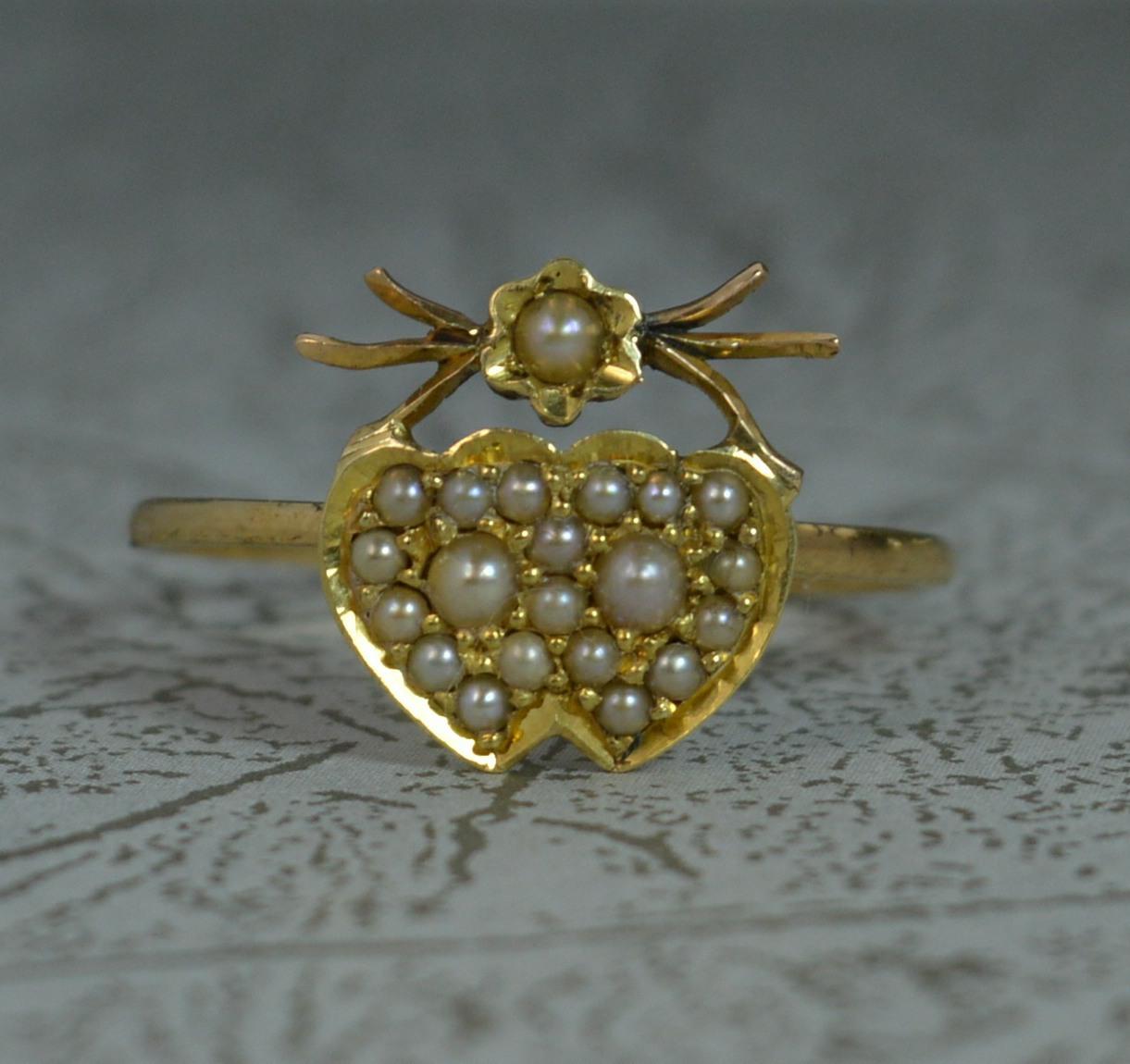 Victorian Two Hearts Pearl Cluster on Yellow Gold 7
