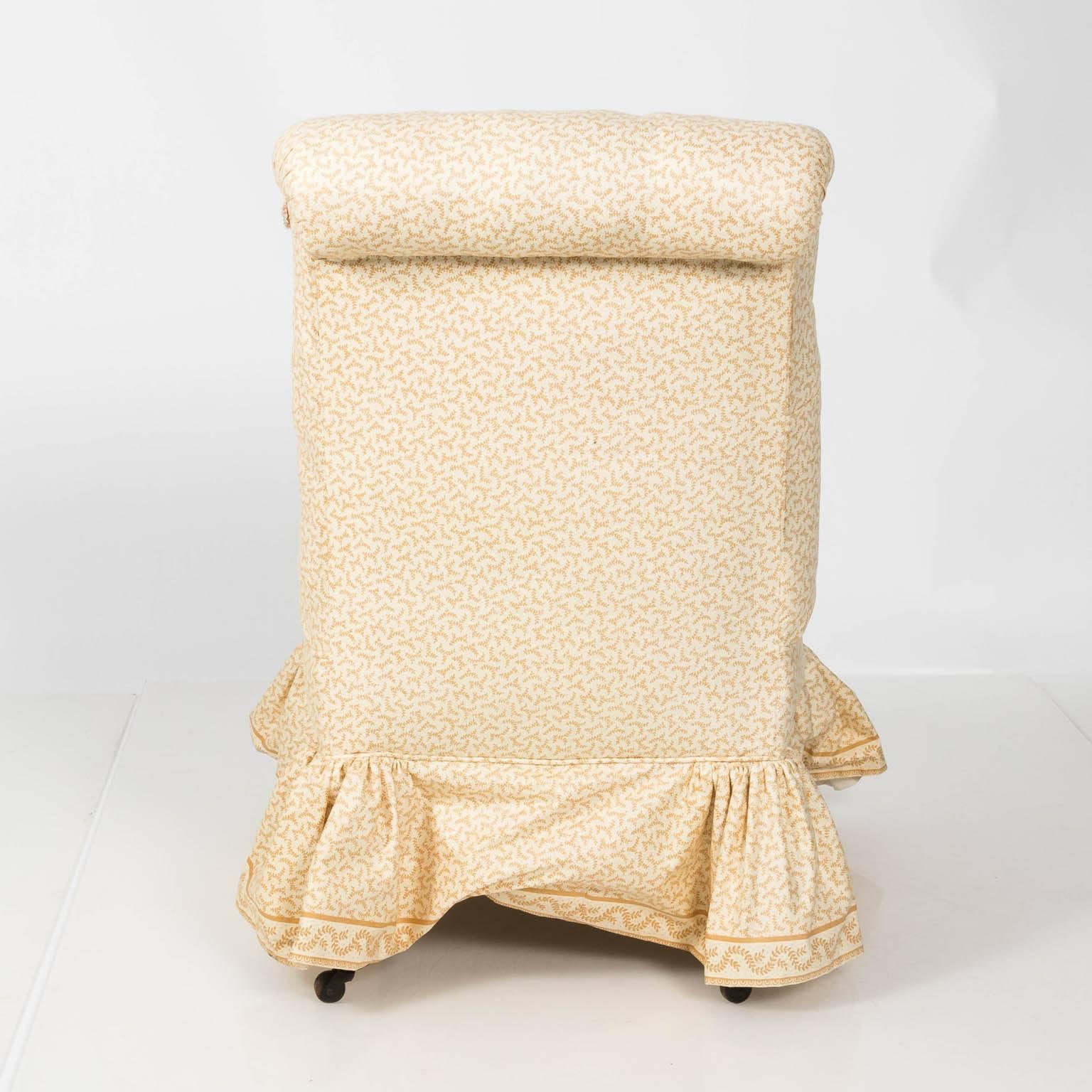 Victorian Upholstered Slipper Chair 3