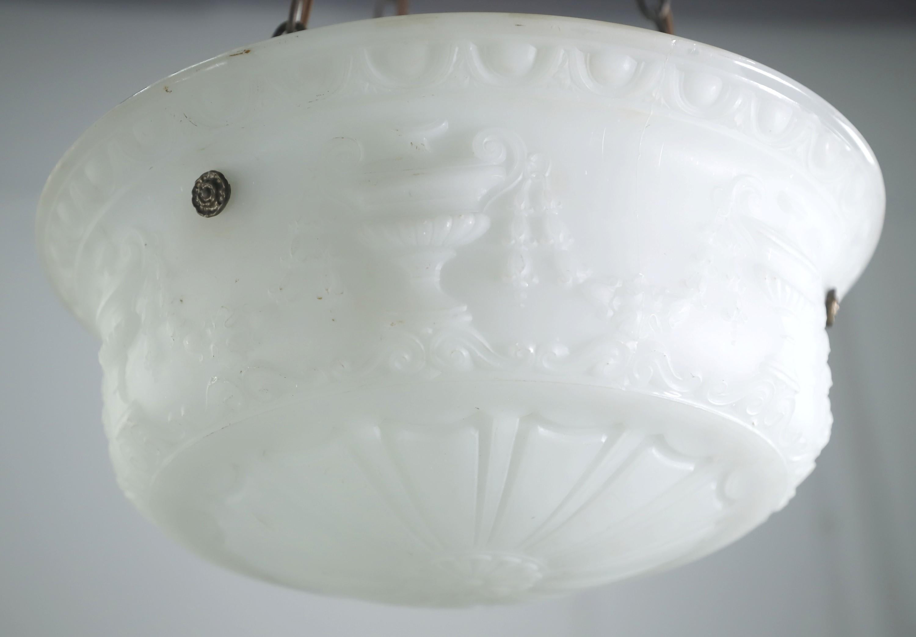 Victorian Urn Milk Glass Dish Black Chain Pendant Light In Good Condition For Sale In New York, NY