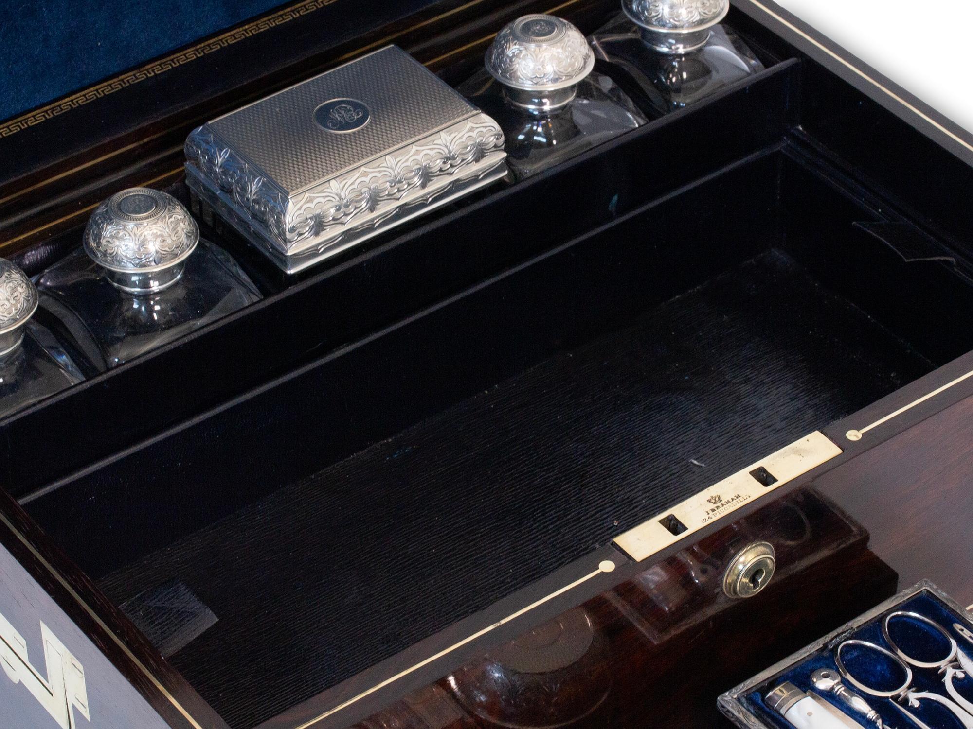 Victorian Vanity Box by David Edwards For Sale 7