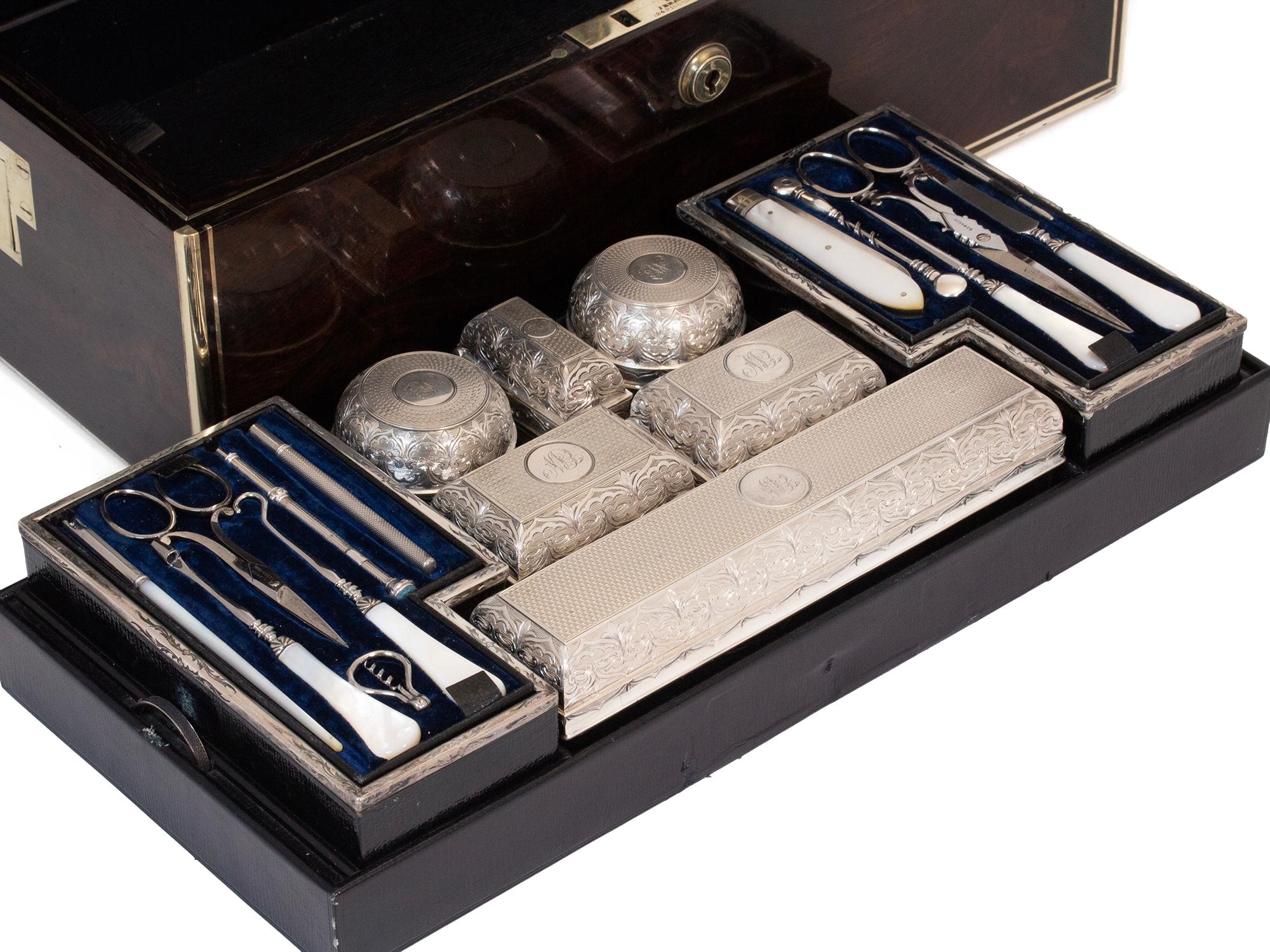 Victorian Vanity Box by David Edwards For Sale 8