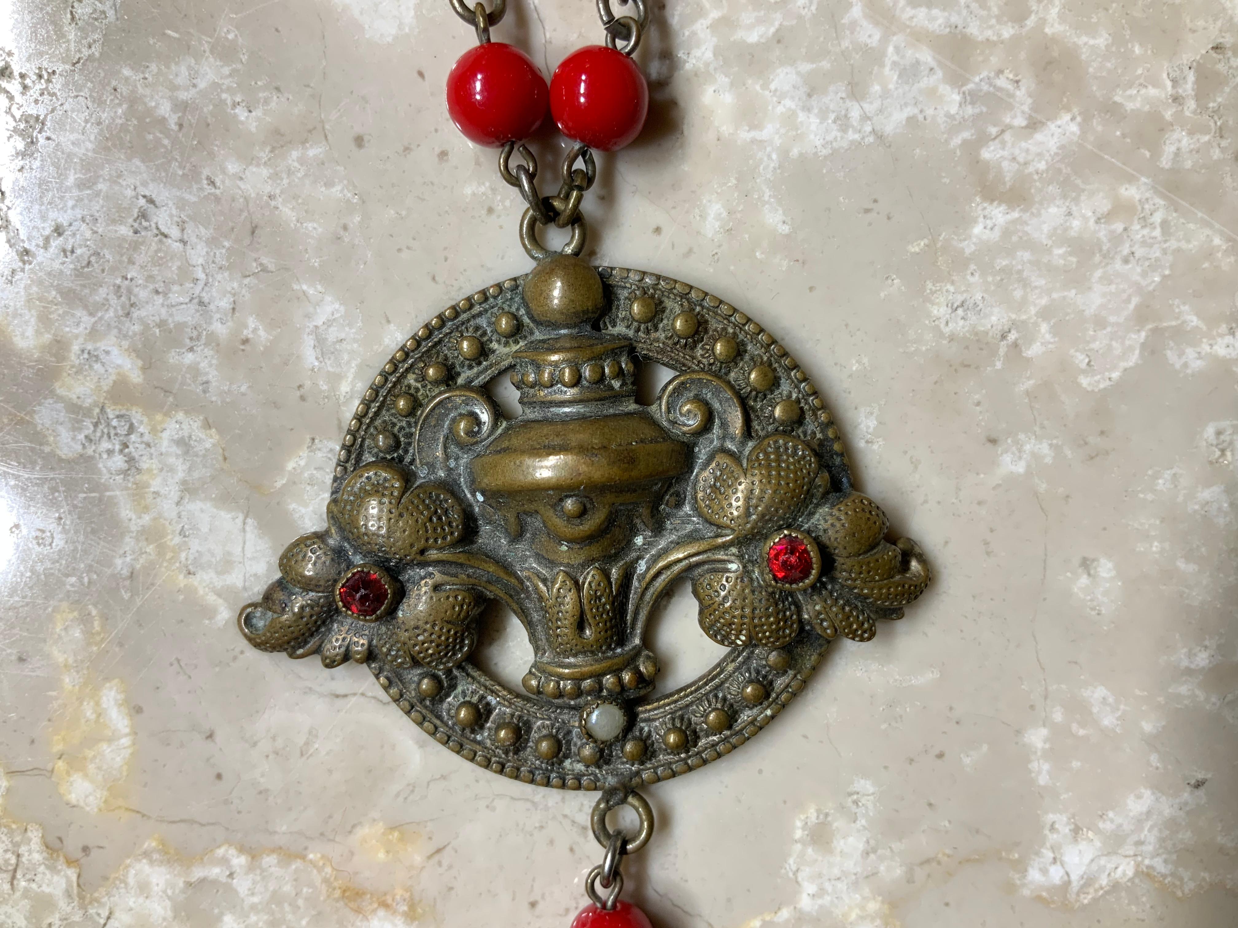 Victorian Vintage Necklace For Sale 3