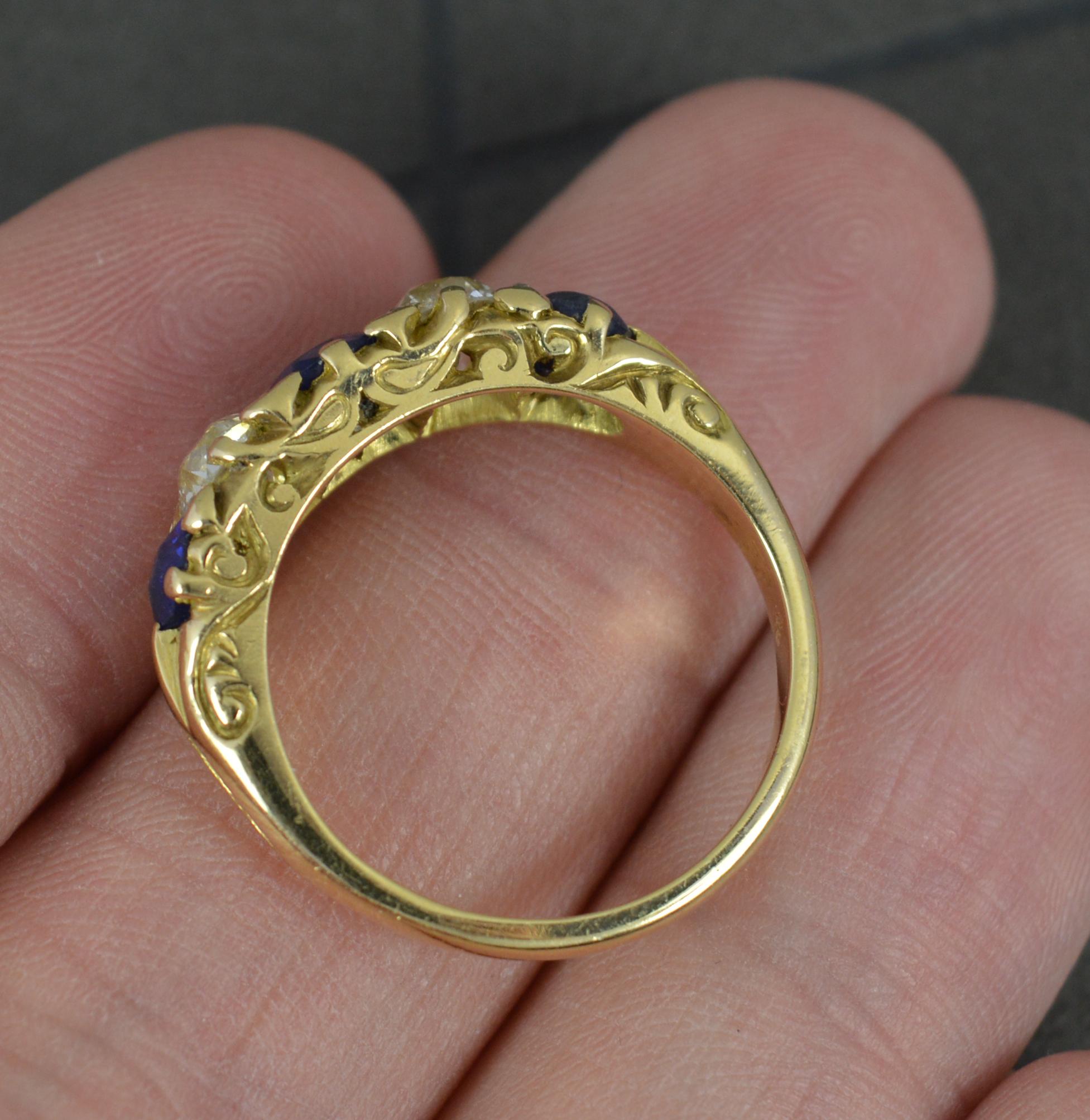 Viktorianischer Vs Old Cut Diamant und Saphir 18ct Gold Fünf Stein Stack Ring (Alteuropäischer Schliff) im Angebot