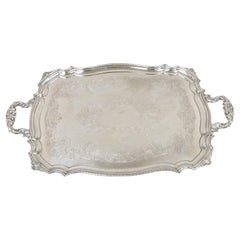 Victorian A Silver England Ornate Twin Handle Serving Platter Tray (plateau de service à deux poignées)