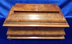 Victorian Walnut and Burl Walnut Tea Caddy