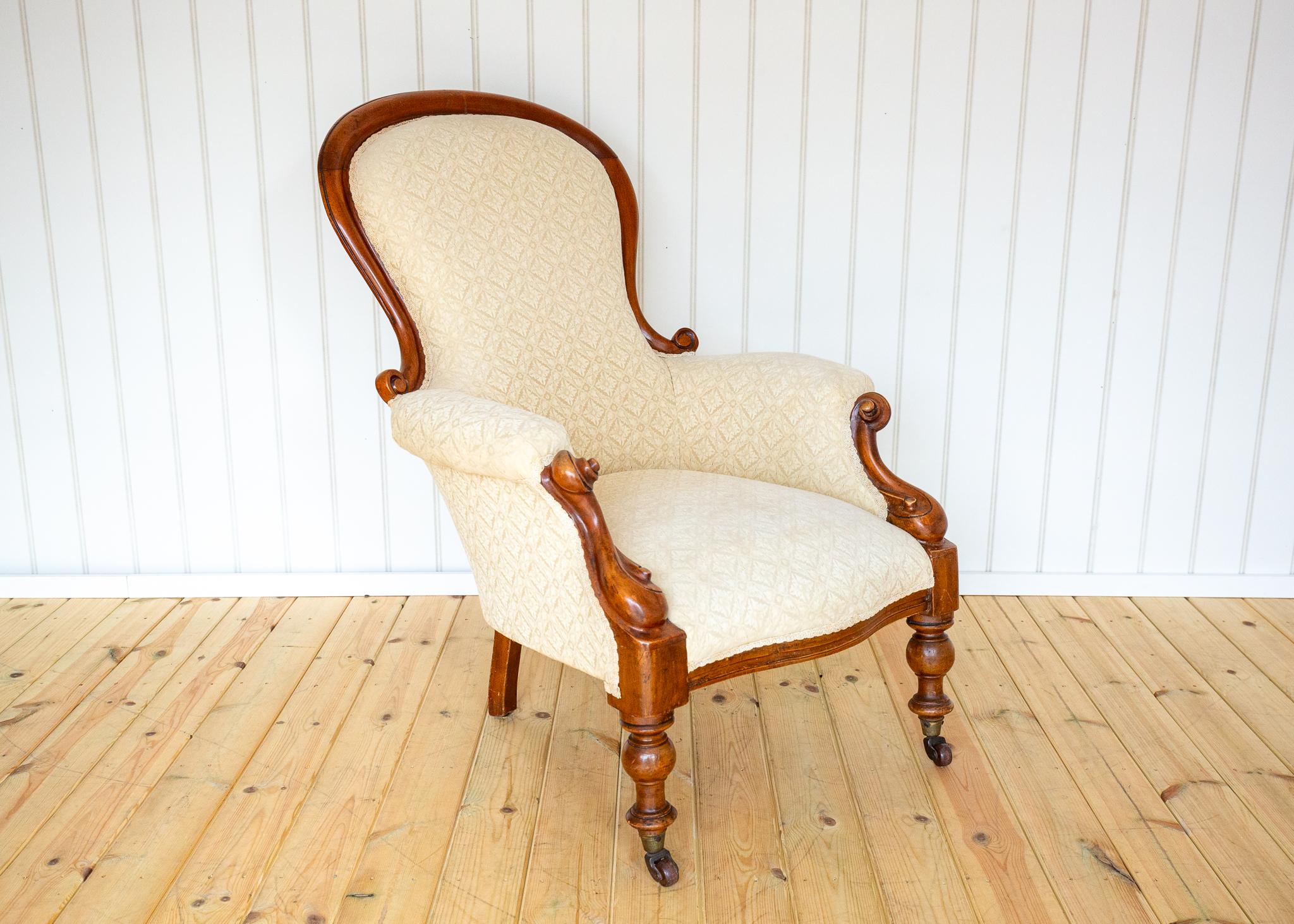 Viktorianischen Nussbaum Sessel Feine Landhaus Salon Salon Show Frame Löffel zurück im Angebot 3