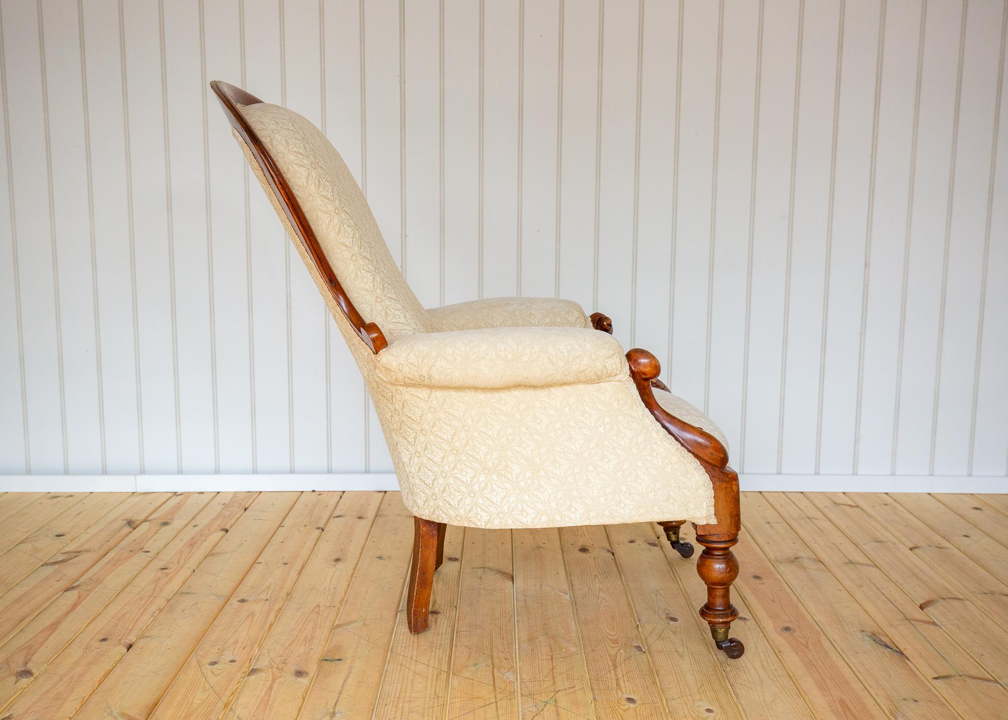 Viktorianischen Nussbaum Sessel Feine Landhaus Salon Salon Show Frame Löffel zurück (19. Jahrhundert) im Angebot