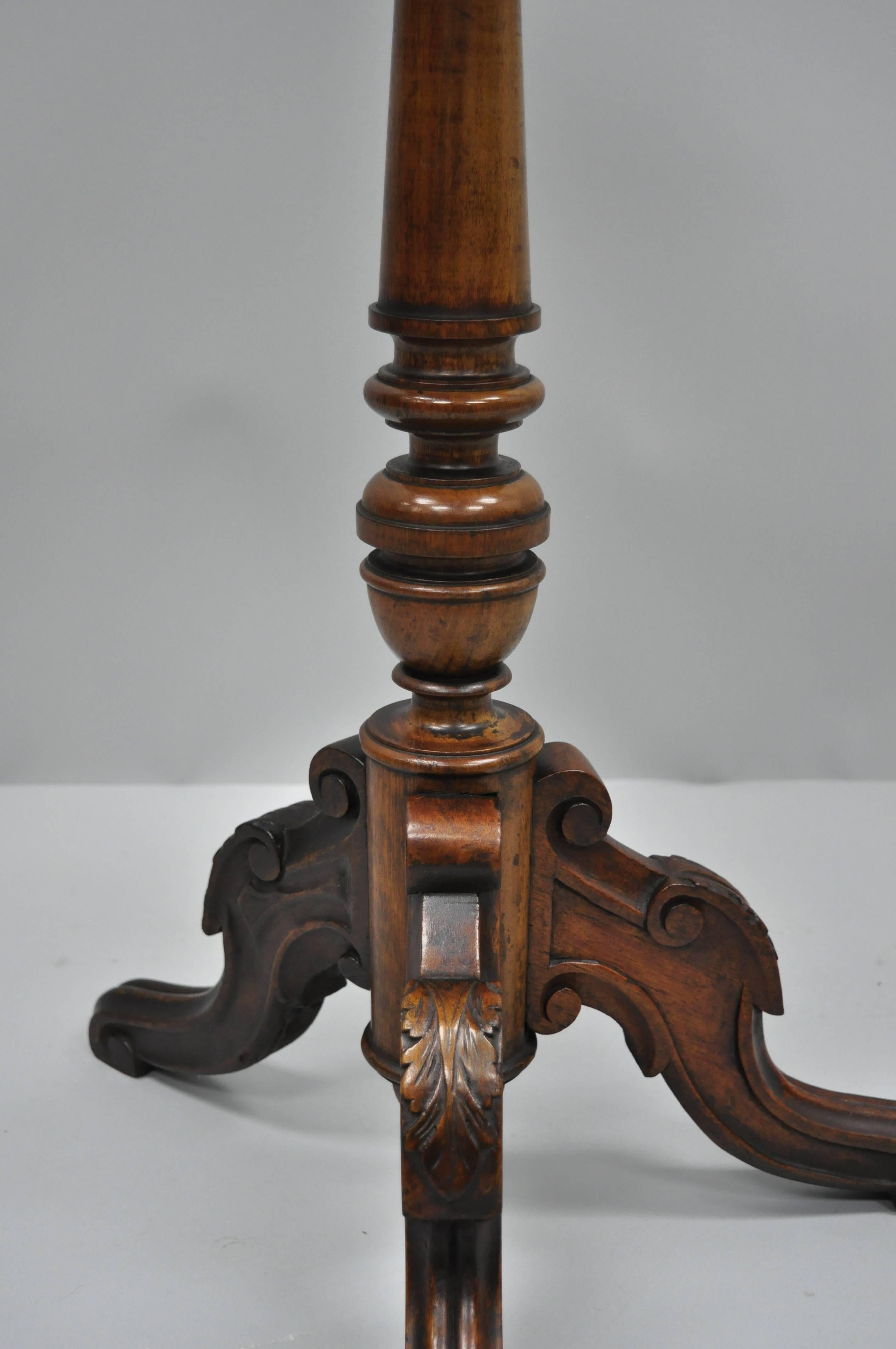 Victorian Walnut Arts & Crafts Tile-Top Renaissance Revival Pedestal Side Table For Sale 6