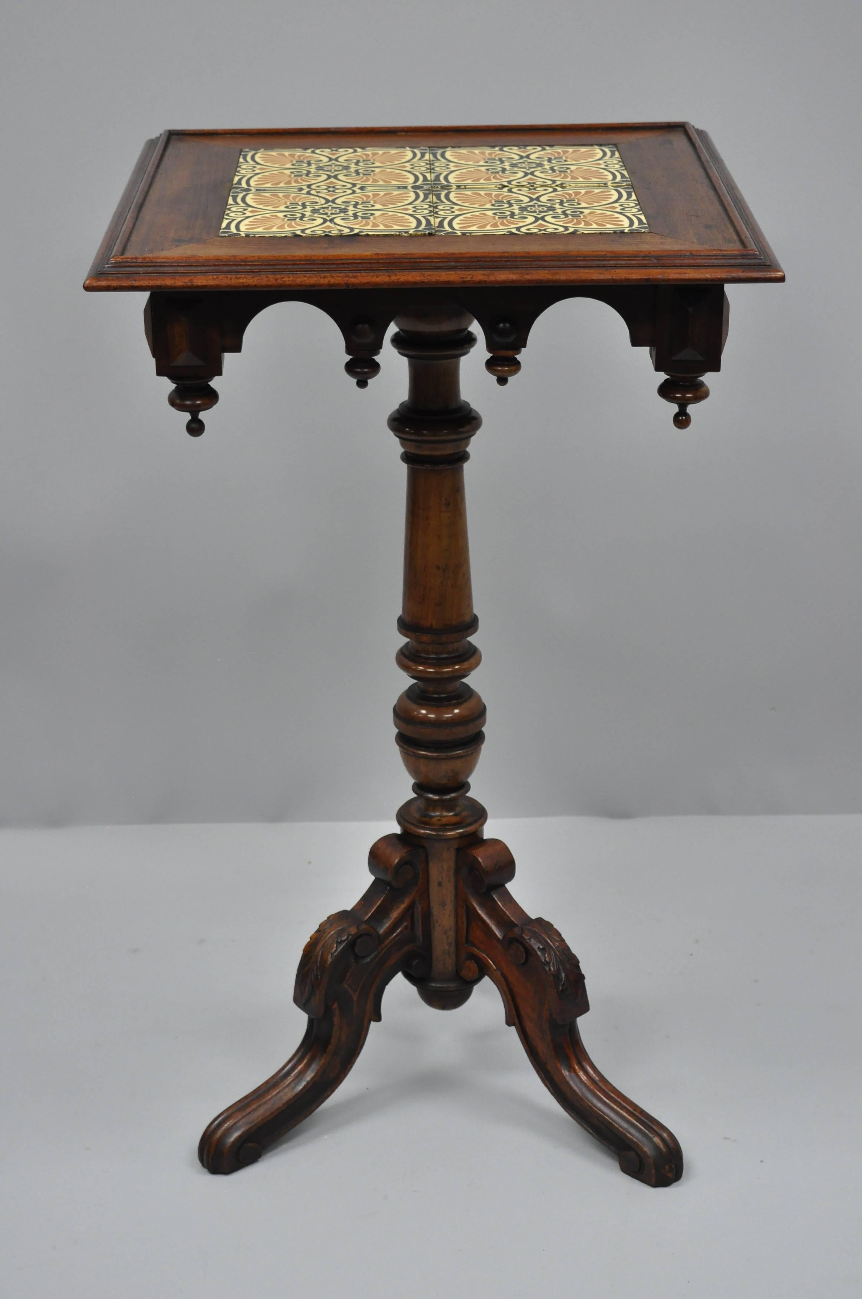 Carved Victorian Walnut Arts & Crafts Tile-Top Renaissance Revival Pedestal Side Table For Sale