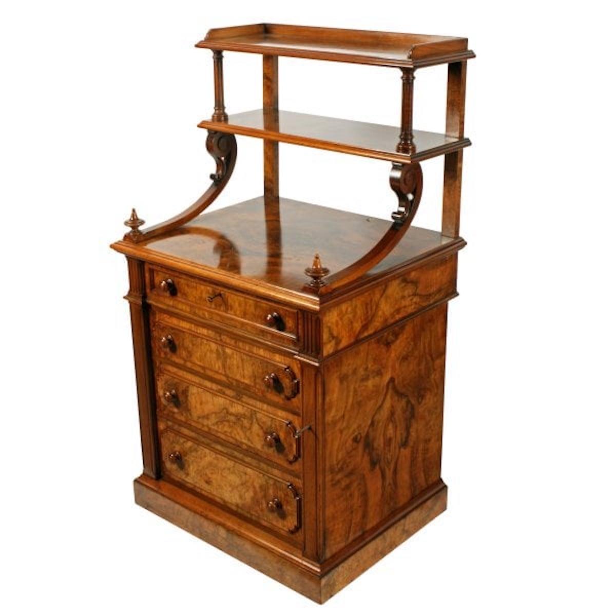 Victorian Walnut Bonheur du Jour

An unusual mid 19th century Victorian figured walnut bonheur du jour.

The bonheur du jour has four drawers to the front, the three lower drawers have a Wellington chest style locking bar to the right hand