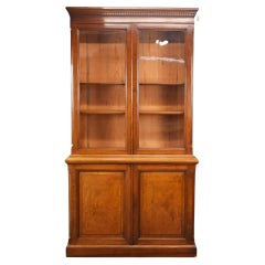 Viktorianisches Bücherregal aus Nussbaum
