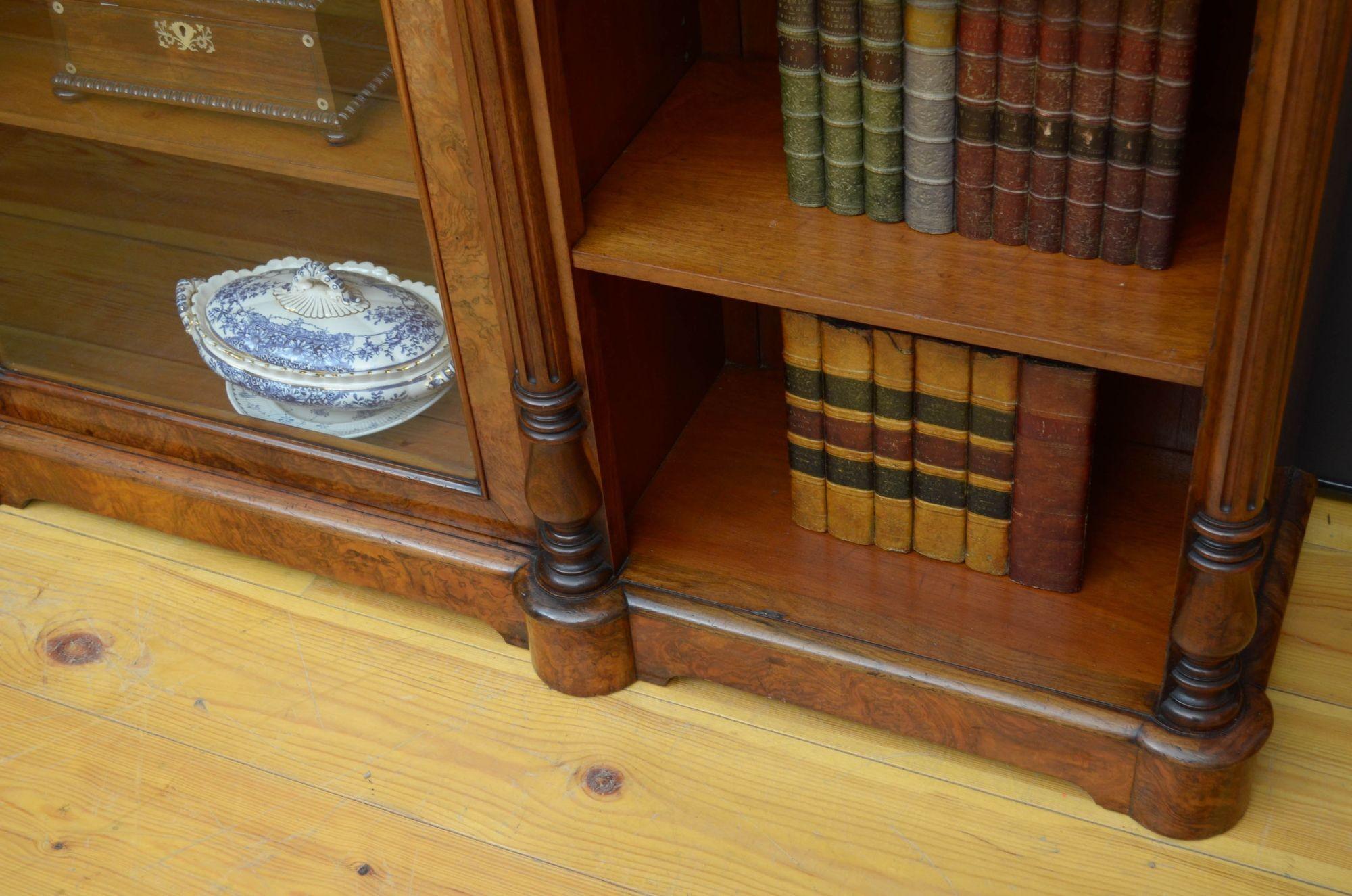Victorian Walnut Bookcase or Display Cabinet For Sale 11