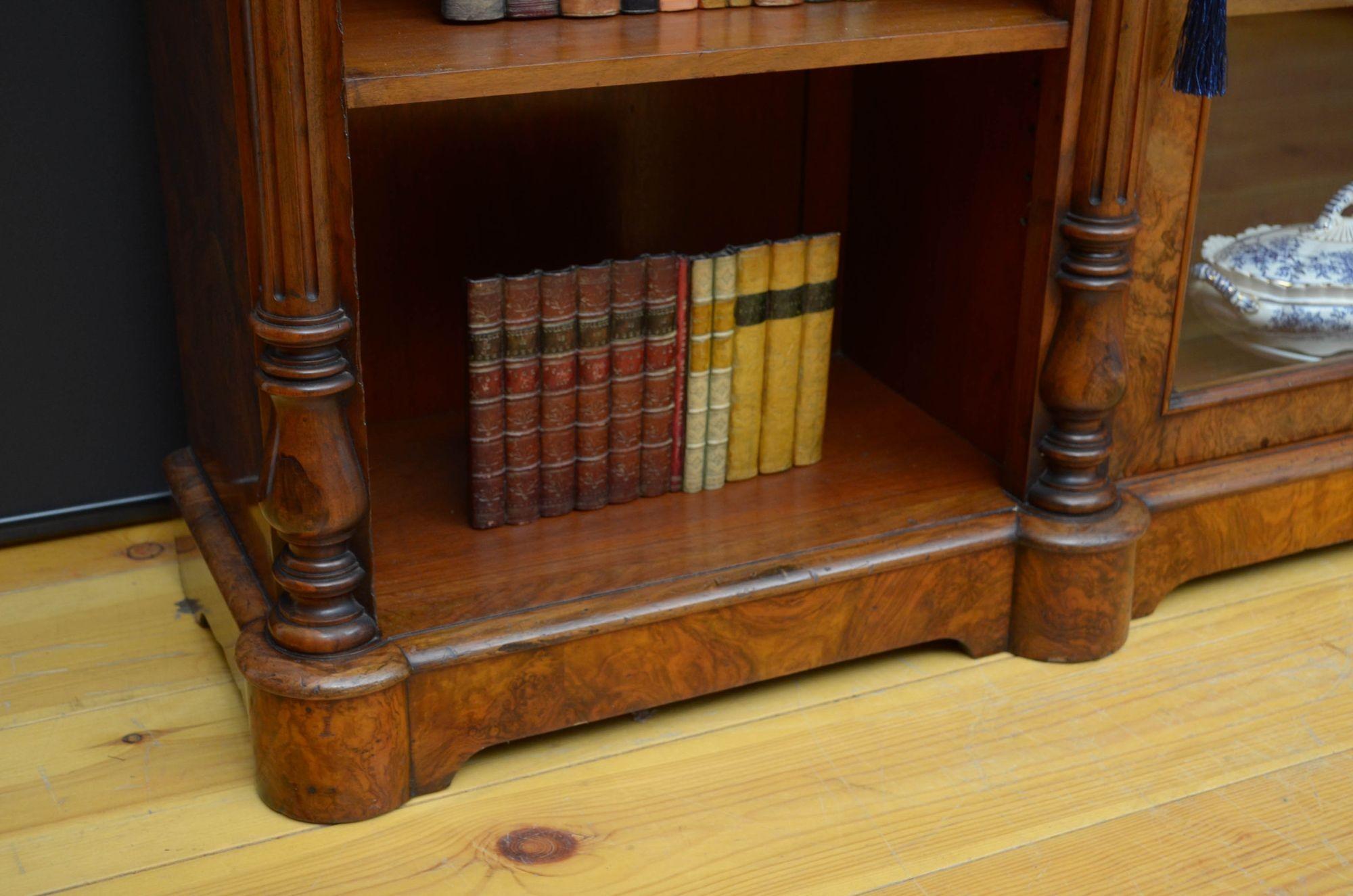 Victorian Walnut Bookcase or Display Cabinet For Sale 4