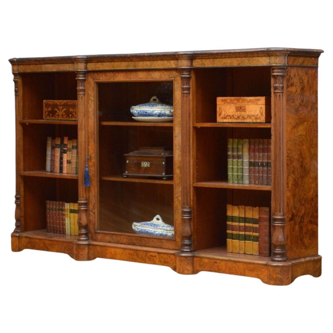 Victorian Walnut Bookcase or Display Cabinet For Sale