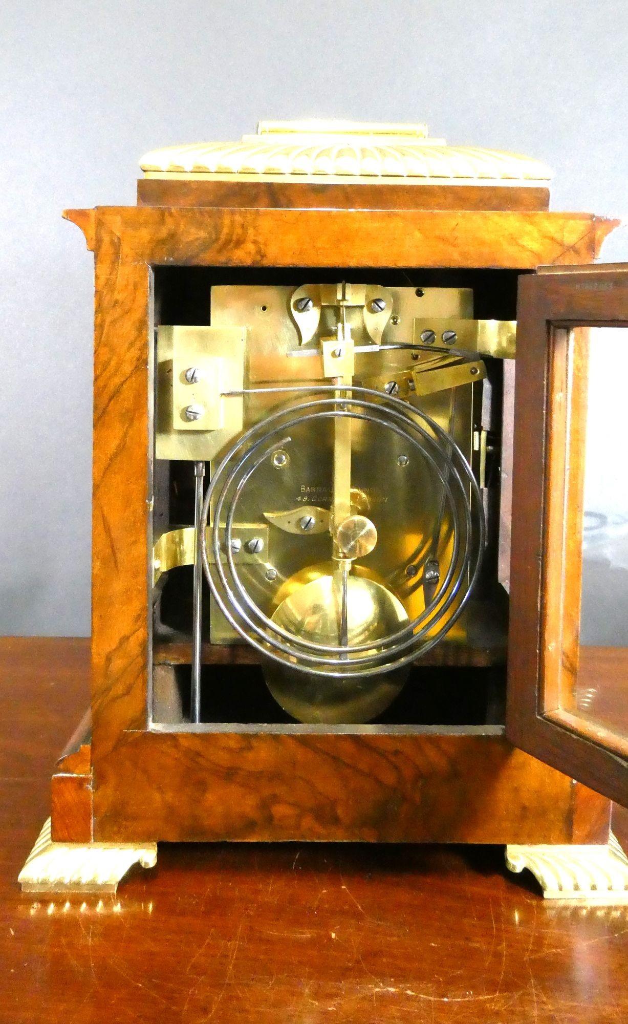 Mid-19th Century Victorian Walnut Bracket Clock by Barraud & Lund, London For Sale