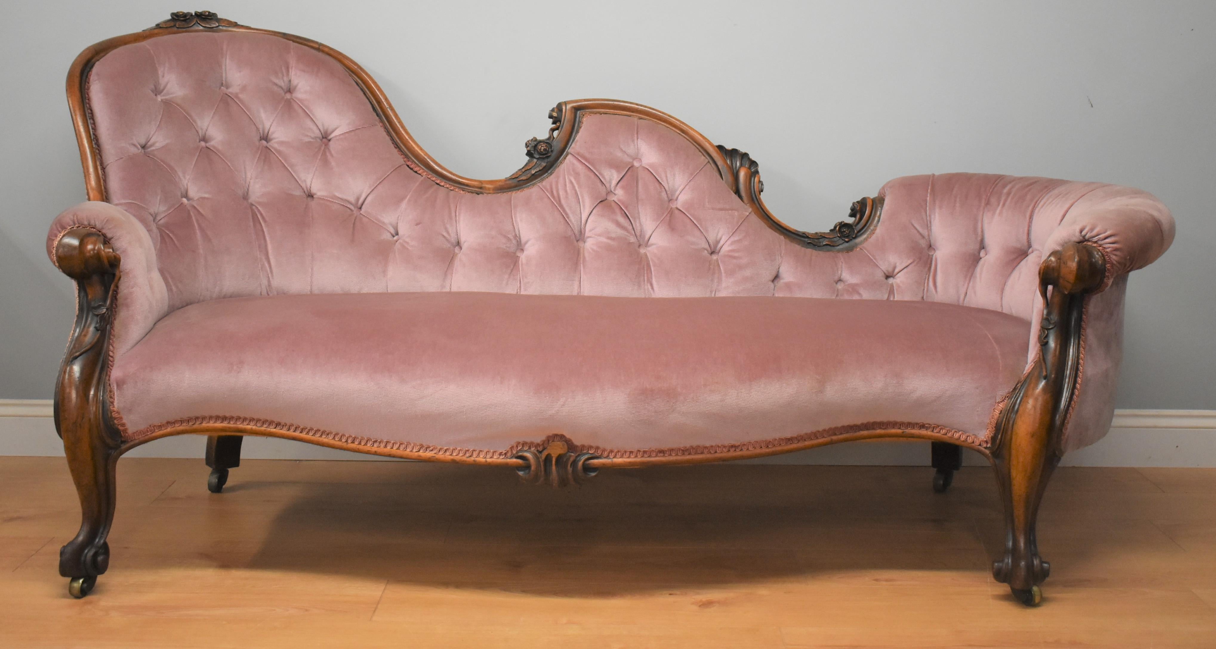 Victorian Walnut Chaise Longue 14