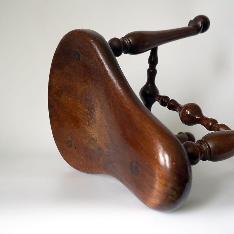 Victorian Walnut Cockfighting Stool by Jas Shoolbred, Antique 19th Century For Sale 2