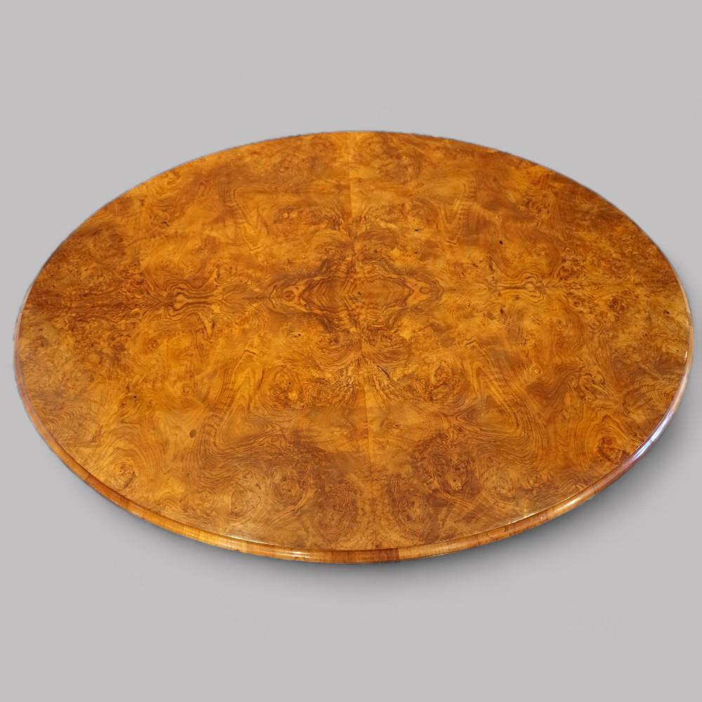 Victorian walnut coffee table For Sale 2