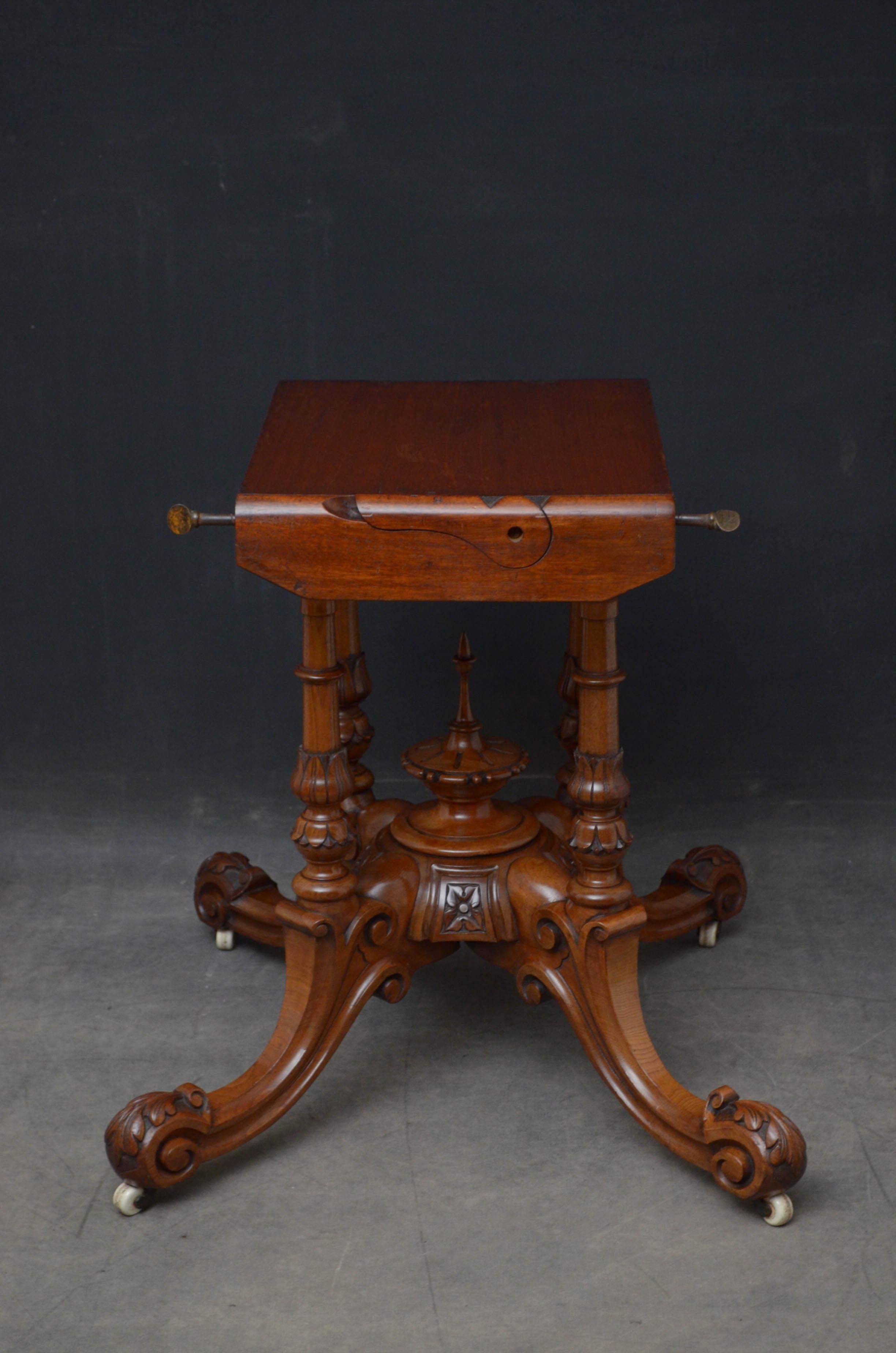 Victorian Walnut Dining or Centre Table 8